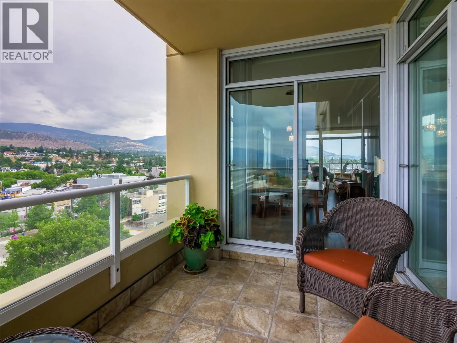 75 Martin Street Unit# 1004
