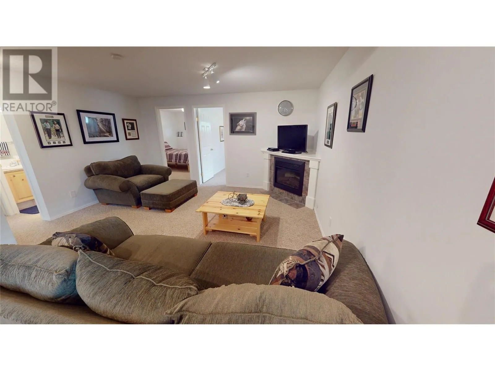 7515 Columbia Avenue Unit# 22