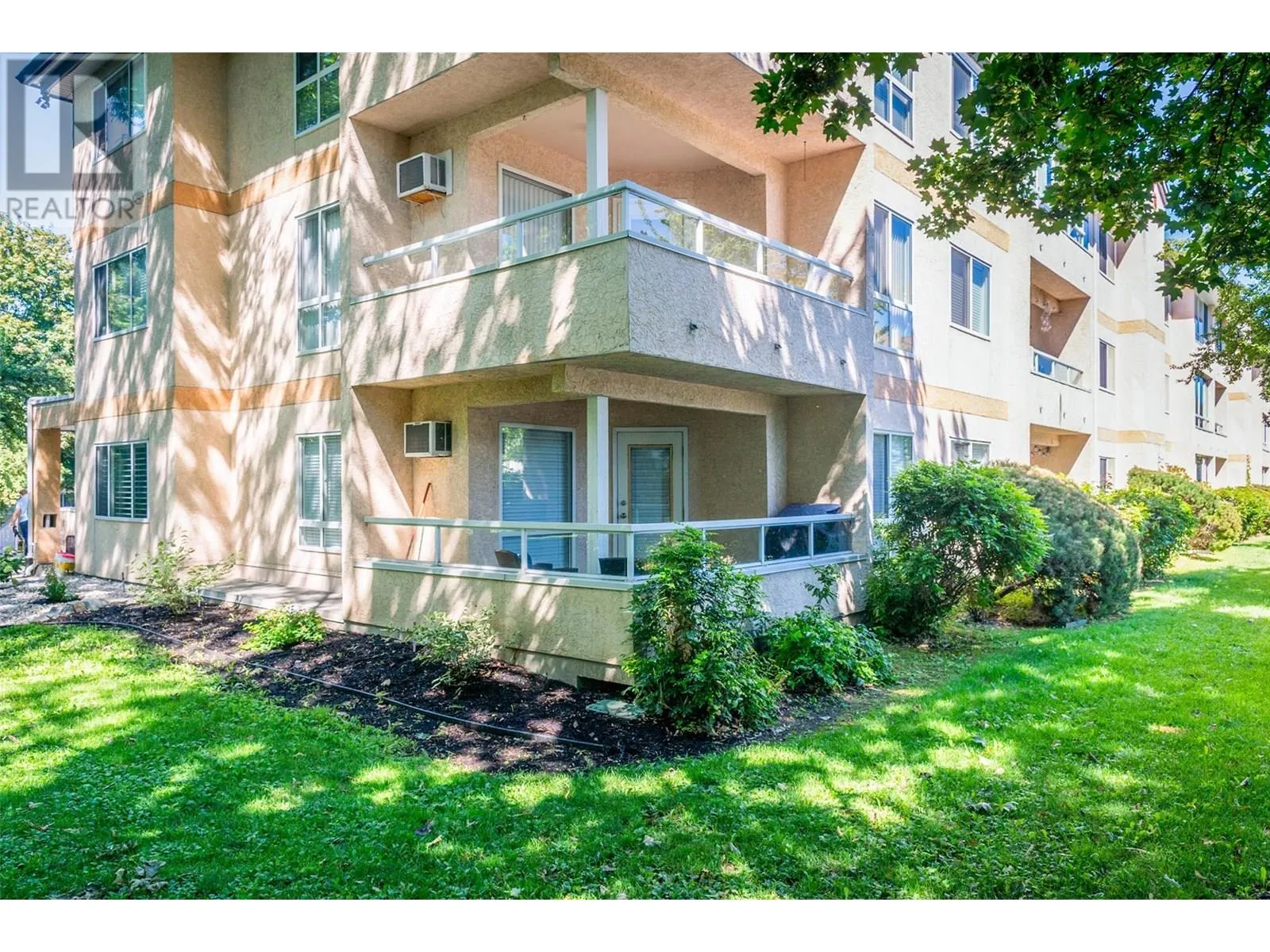 709 Houghton Road Unit# 111