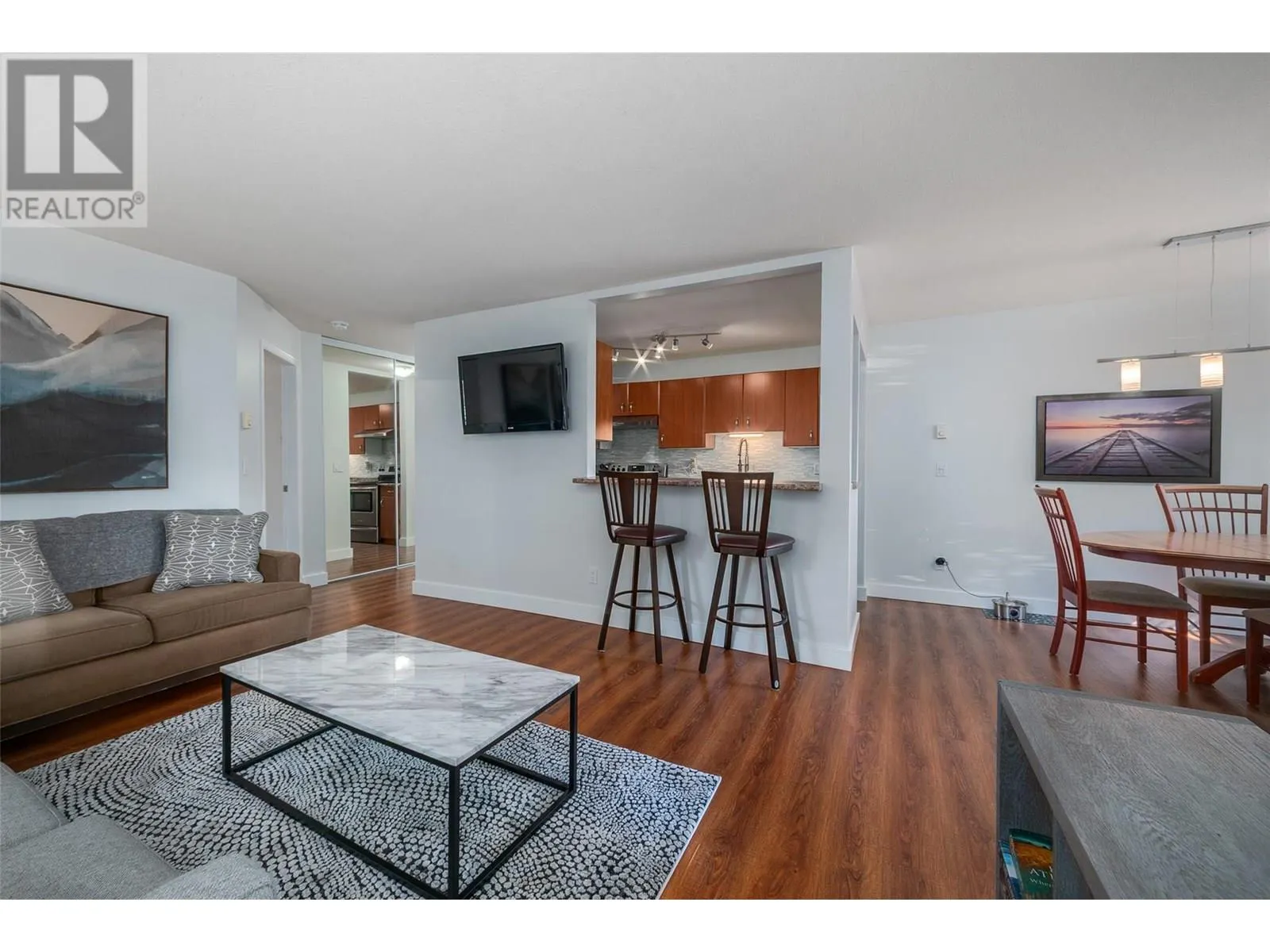 709 Houghton Road Unit# 111