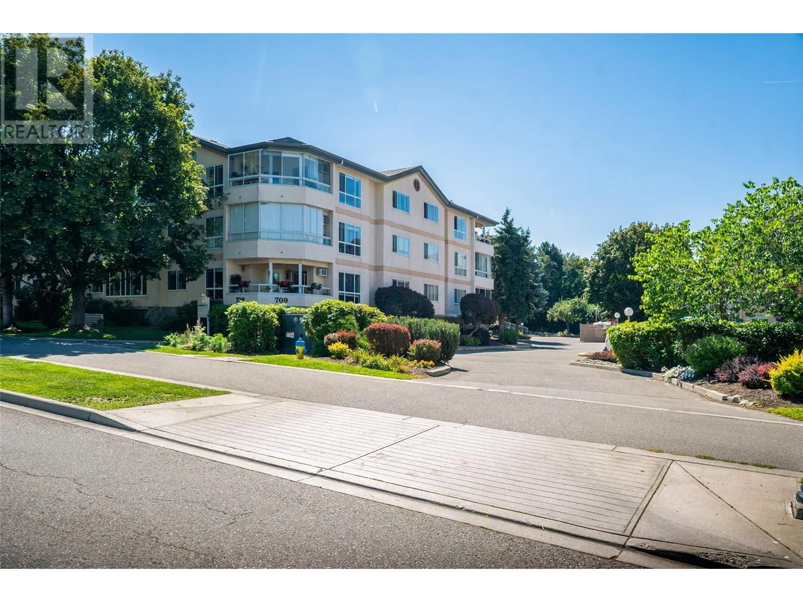 709 Houghton Road Unit# 111