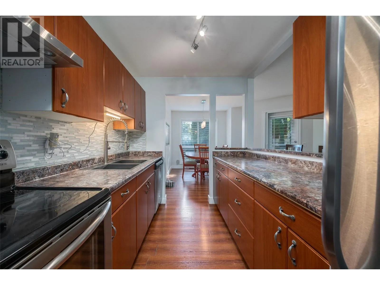 709 Houghton Road Unit# 111