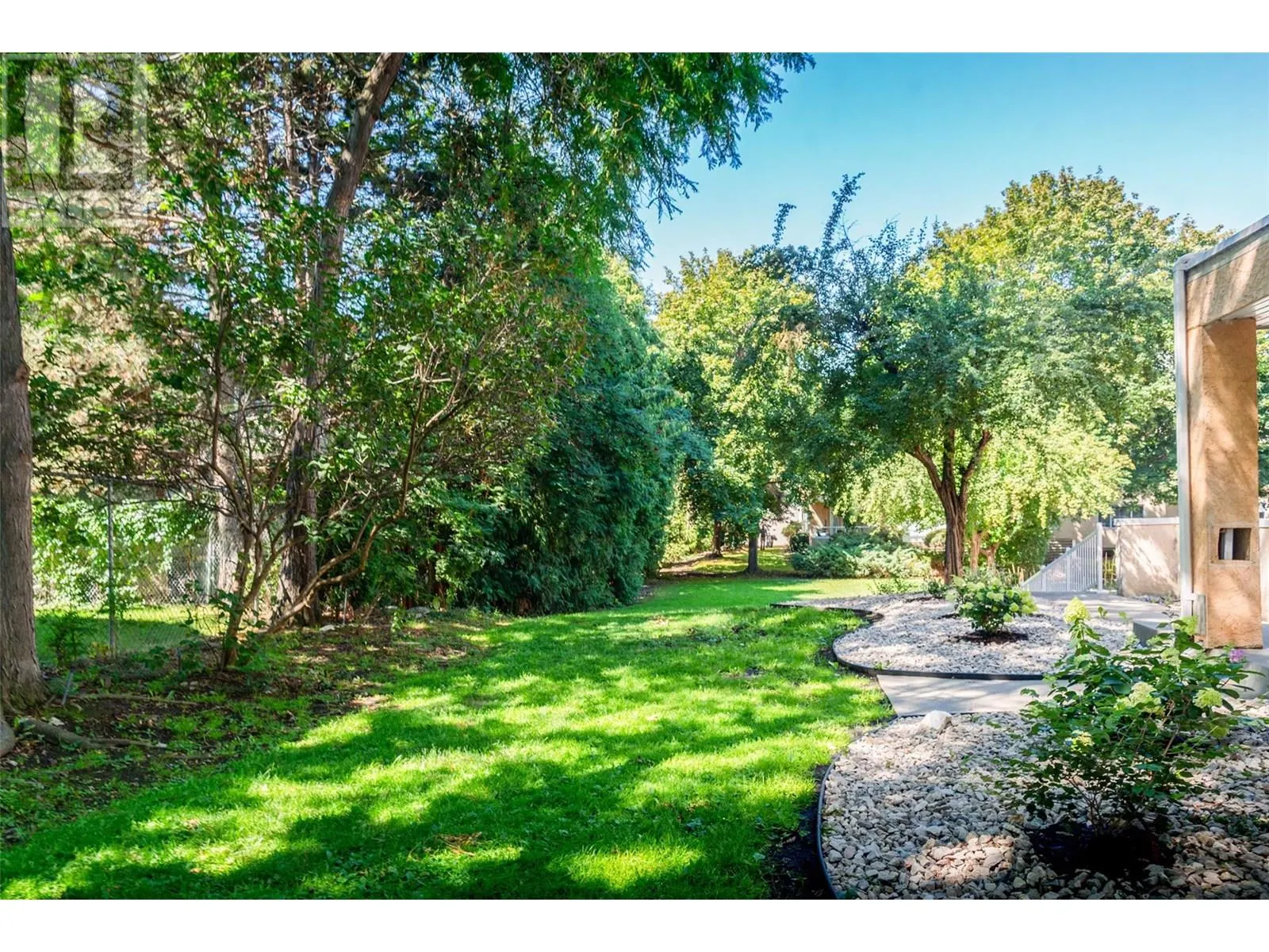 709 Houghton Road Unit# 111