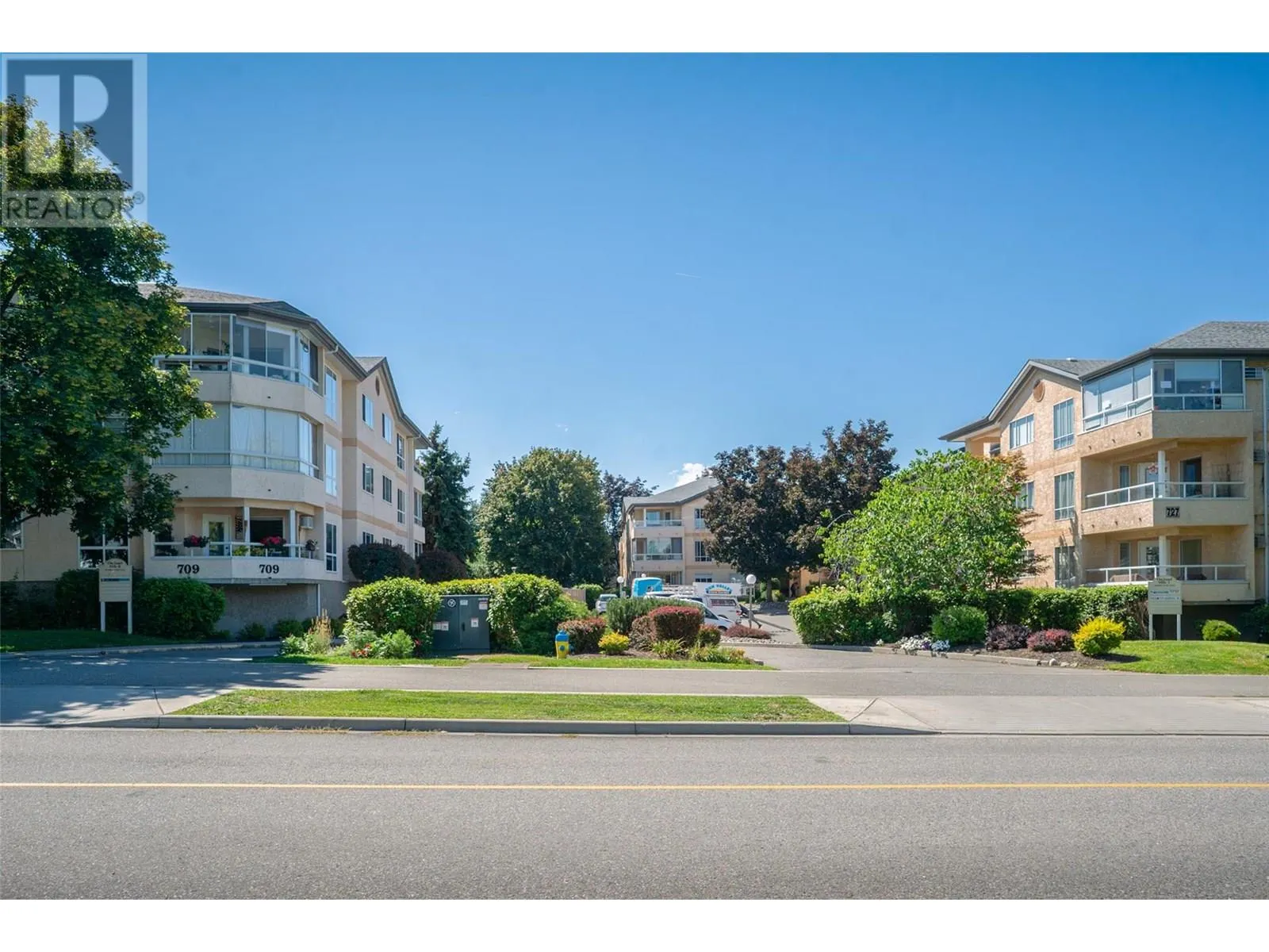 709 Houghton Road Unit# 111