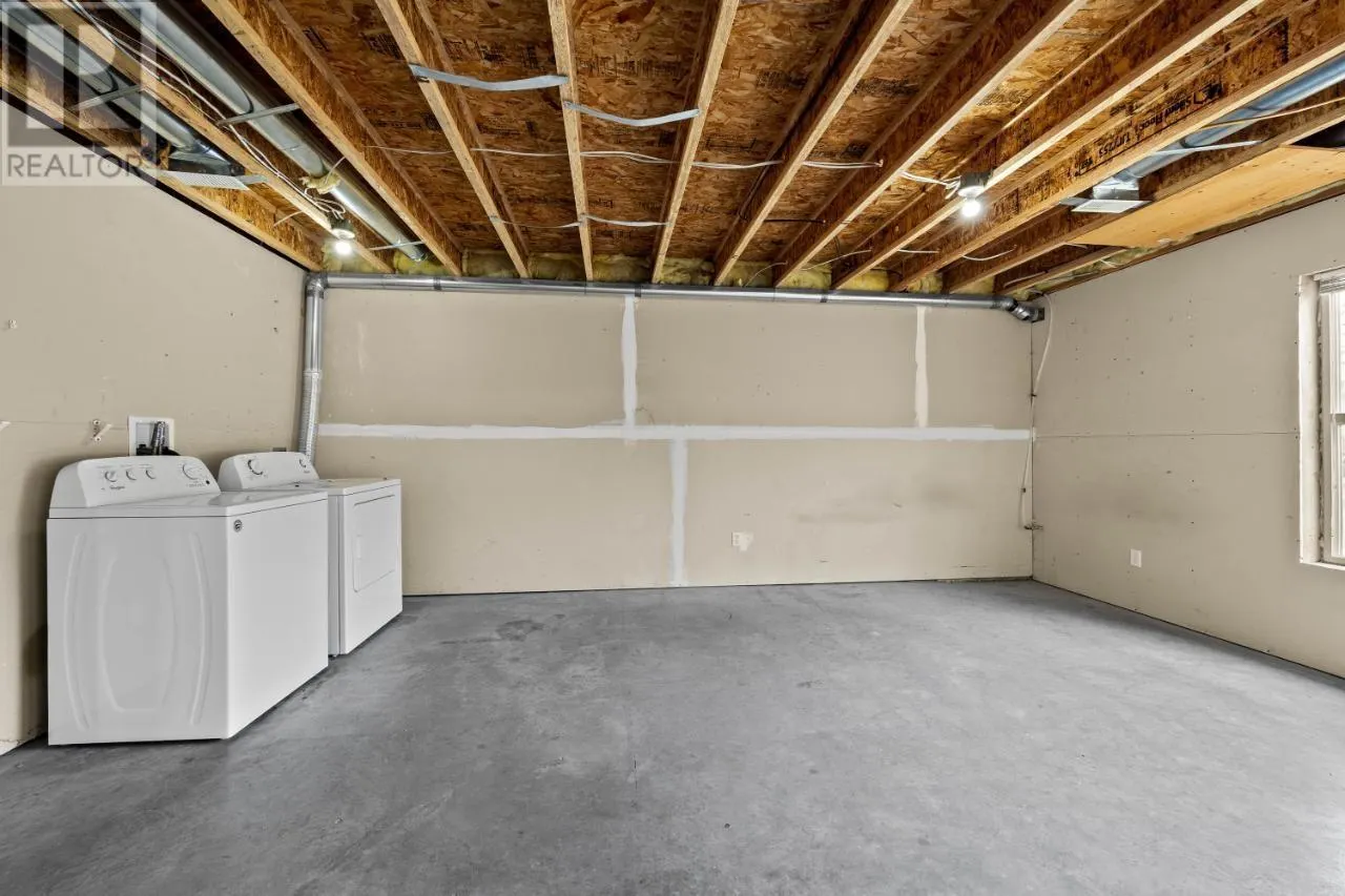 1920 HUGH ALLAN Drive Unit# 4