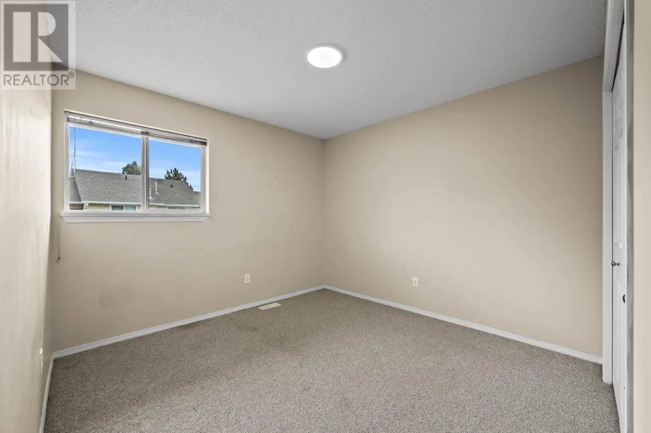 1920 HUGH ALLAN Drive Unit# 4