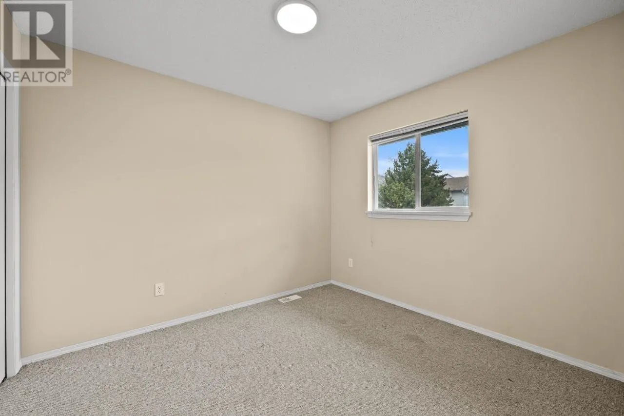 1920 HUGH ALLAN Drive Unit# 4