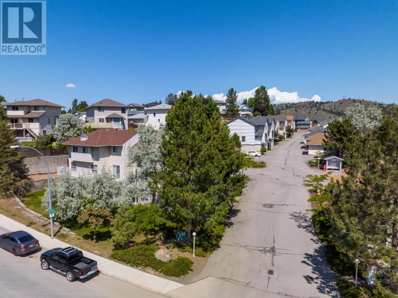 1920 HUGH ALLAN Drive Unit# 4