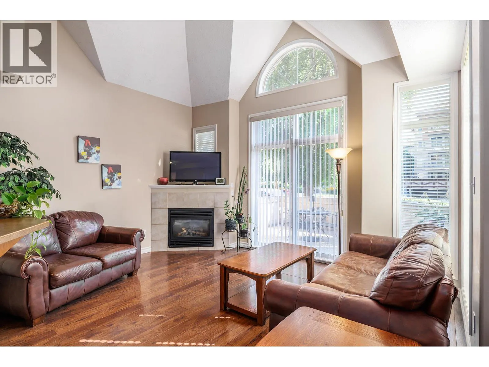 1128 Sunset Drive Unit# 102