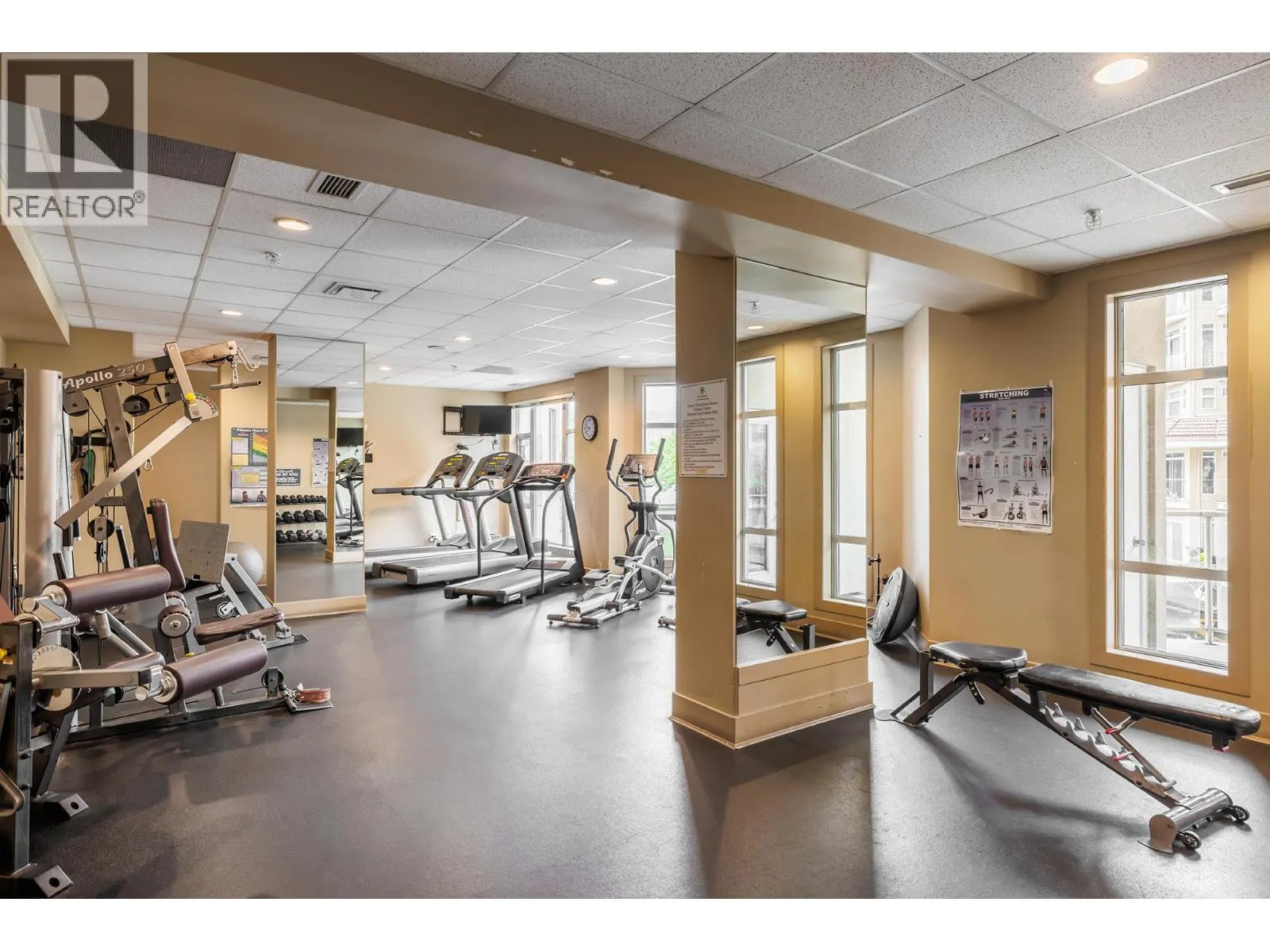 1128 Sunset Drive Unit# 102