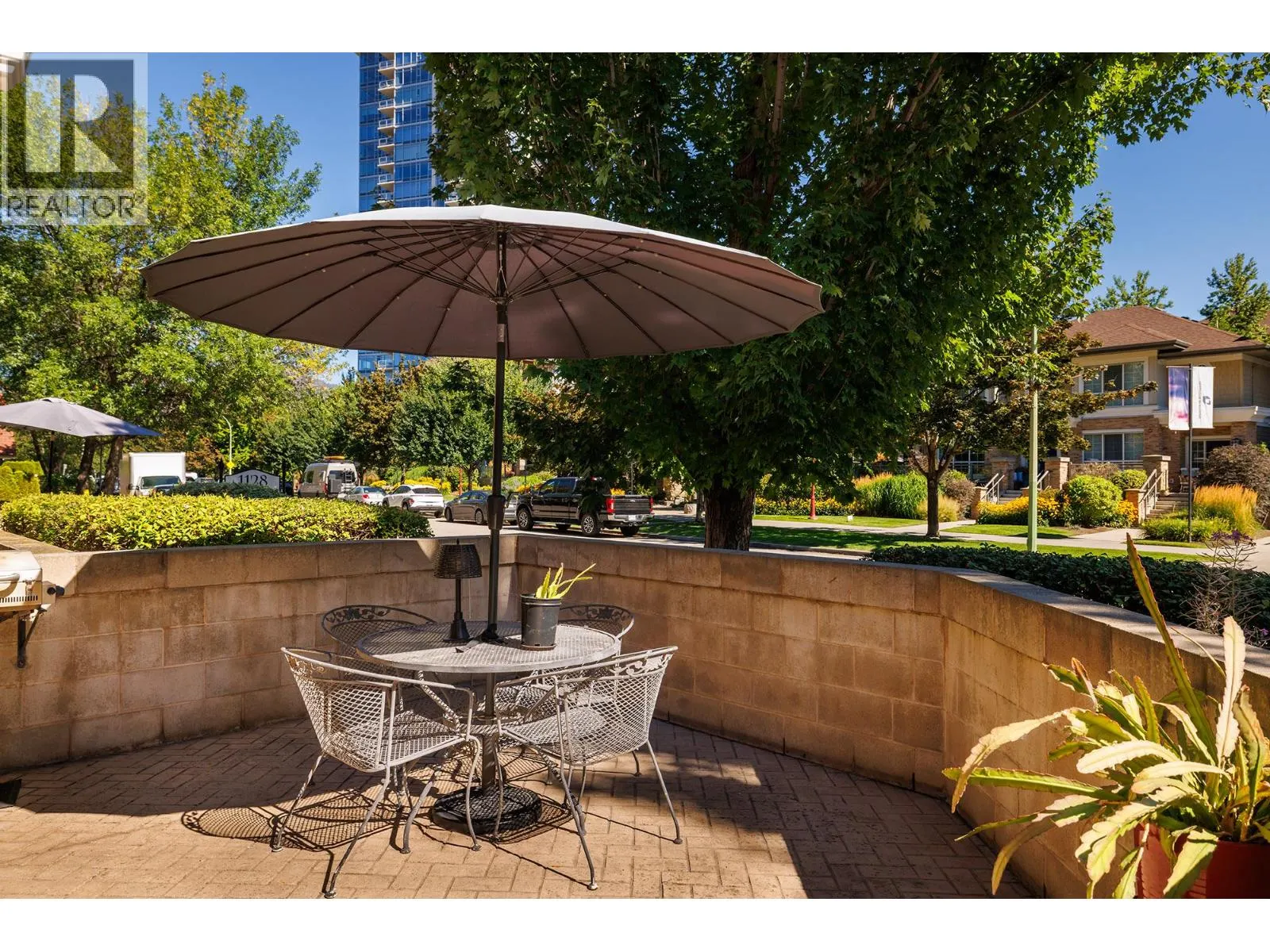 1128 Sunset Drive Unit# 102
