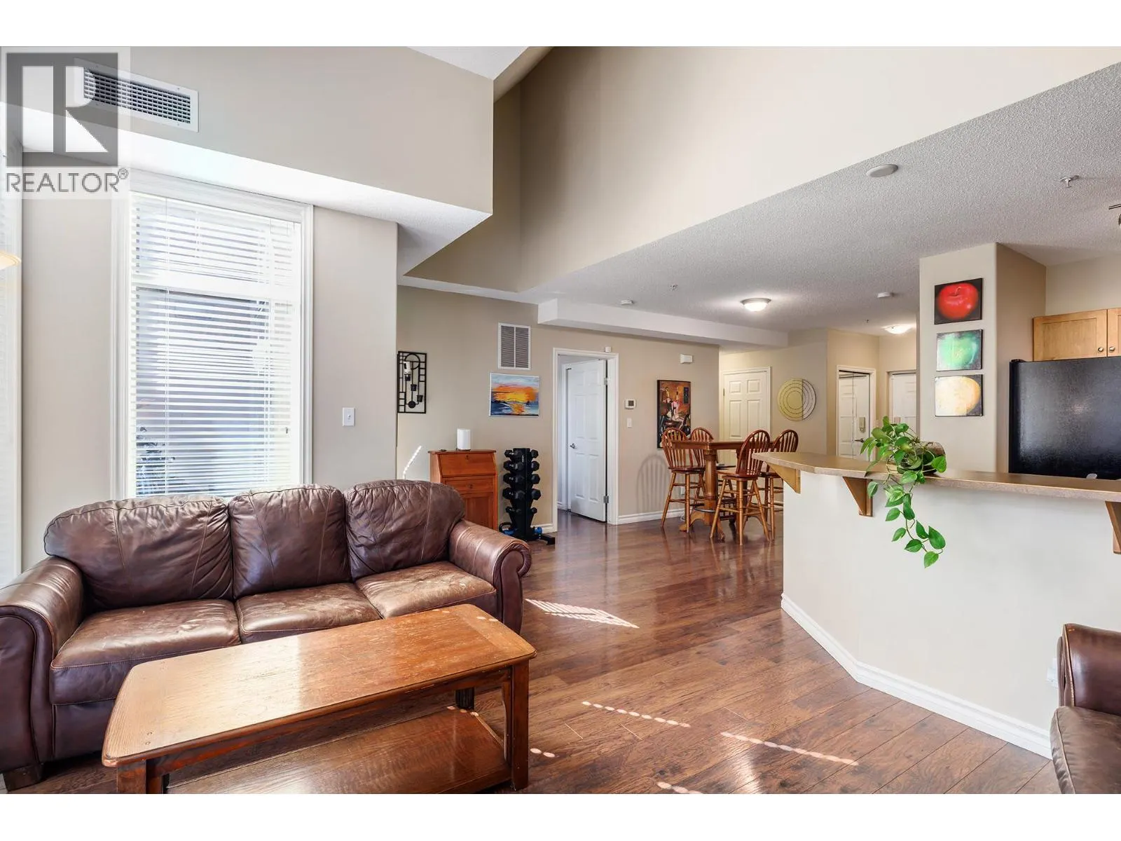 1128 Sunset Drive Unit# 102