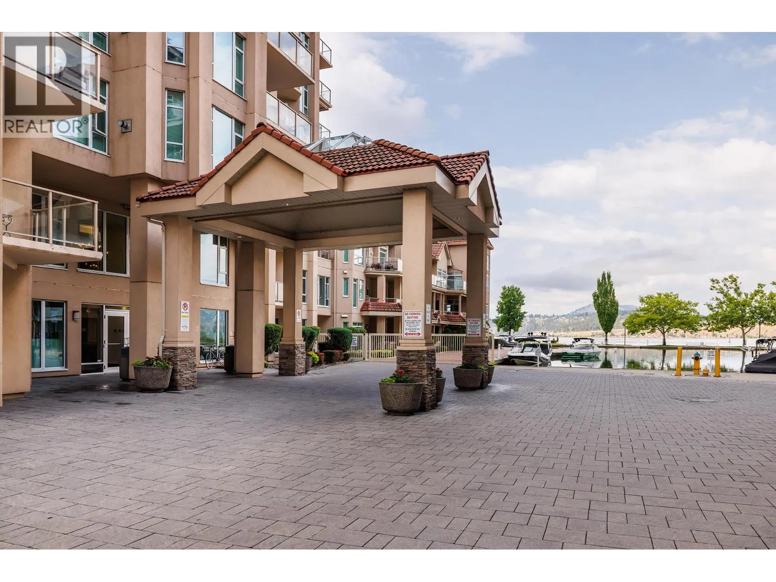 1128 Sunset Drive Unit# 102