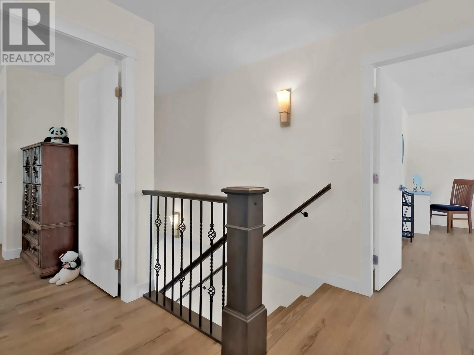 1011 Dynes Avenue