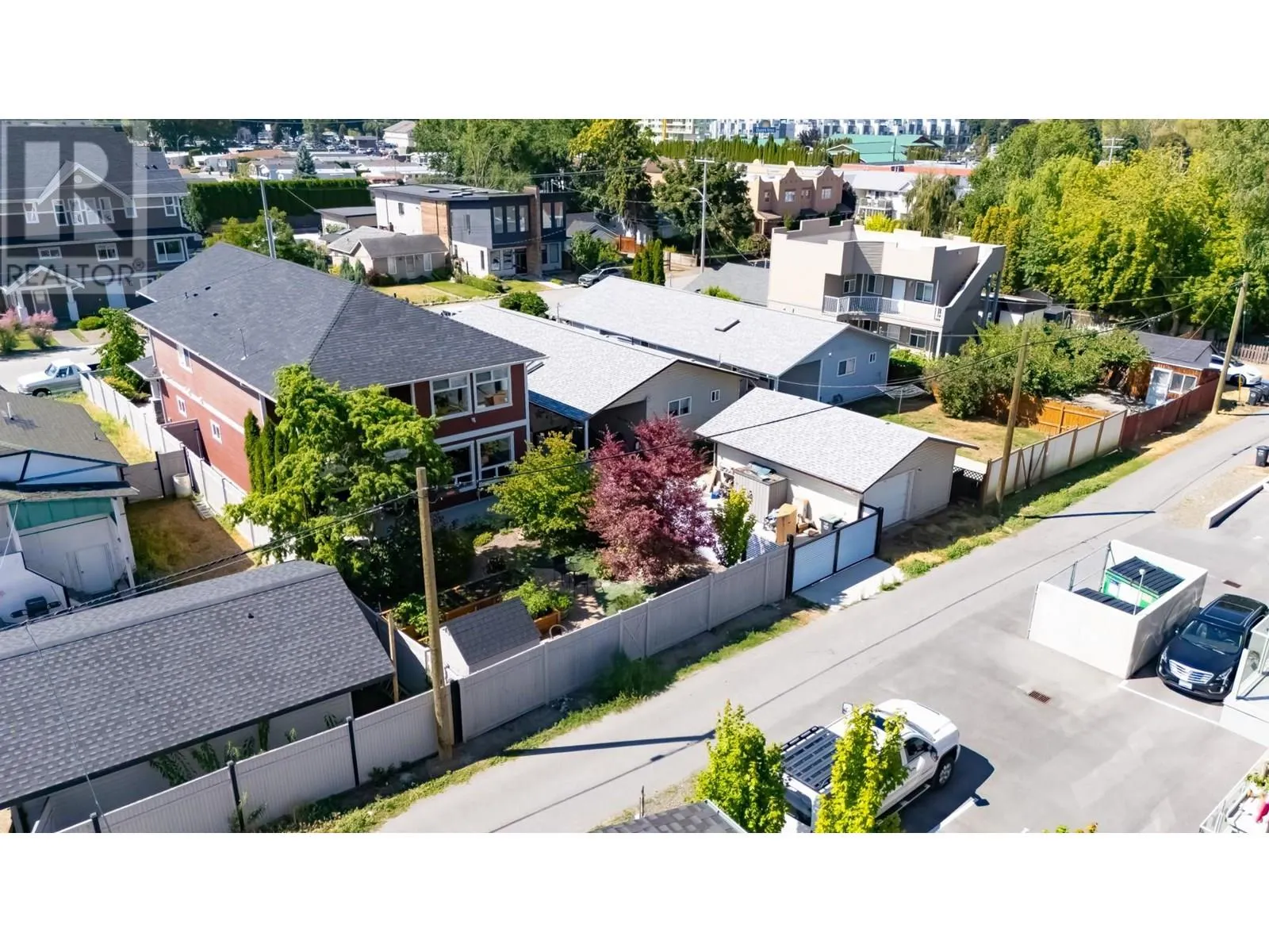 1011 Dynes Avenue