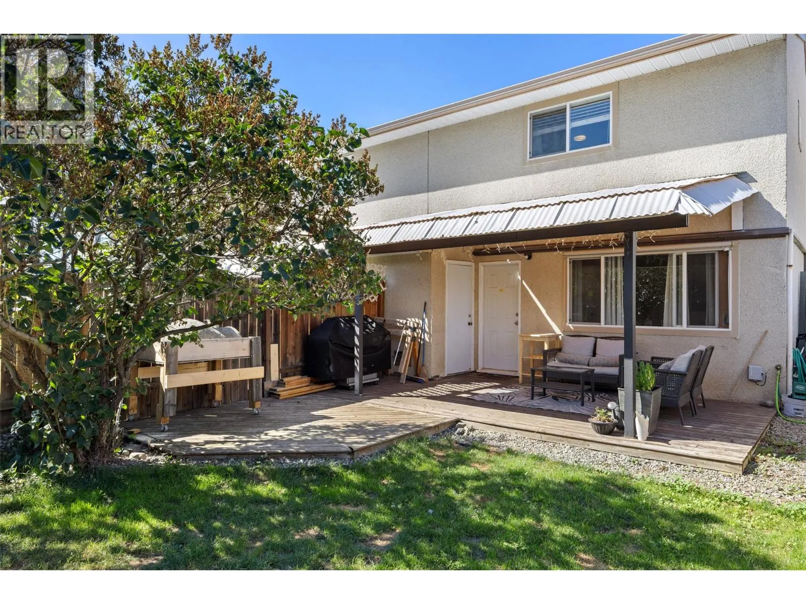 1697 Greenfield Avenue Unit# 4