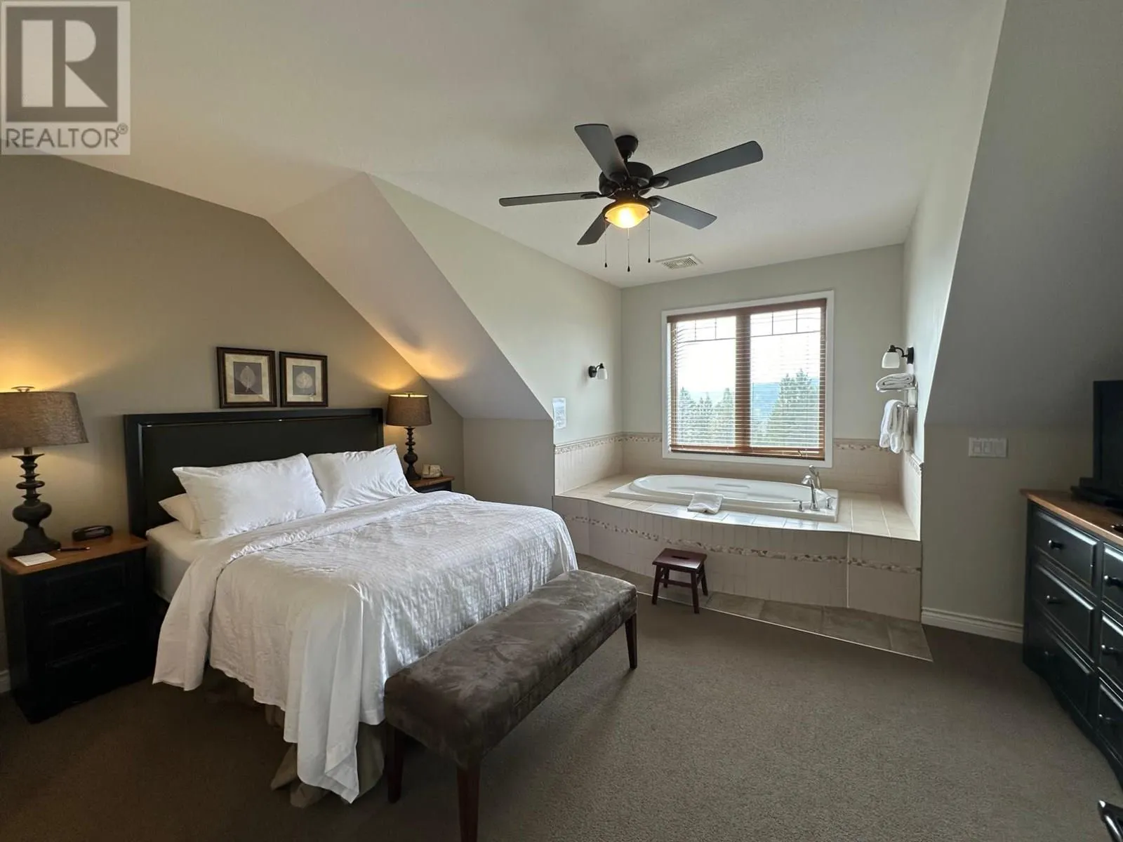 200 BIGHORN Boulevard Unit# 234C