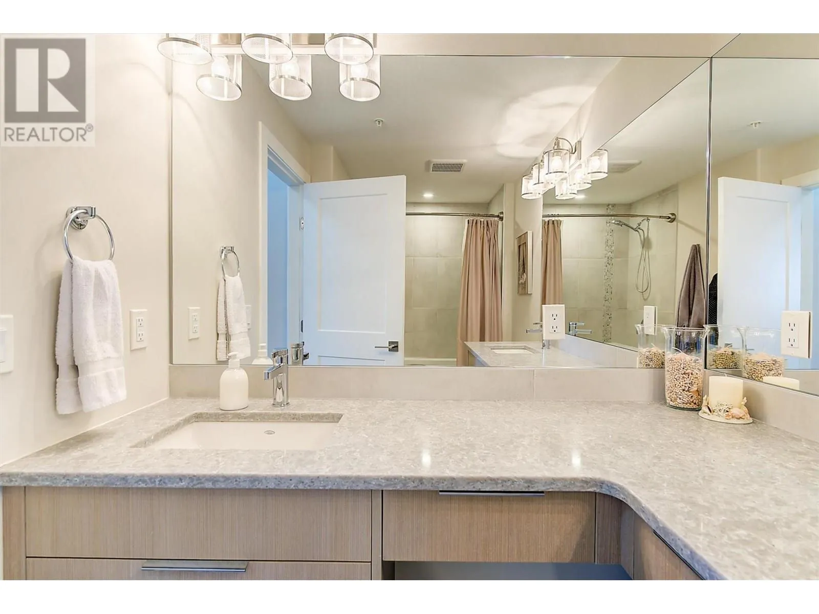 3475 Granite Close Unit# 205