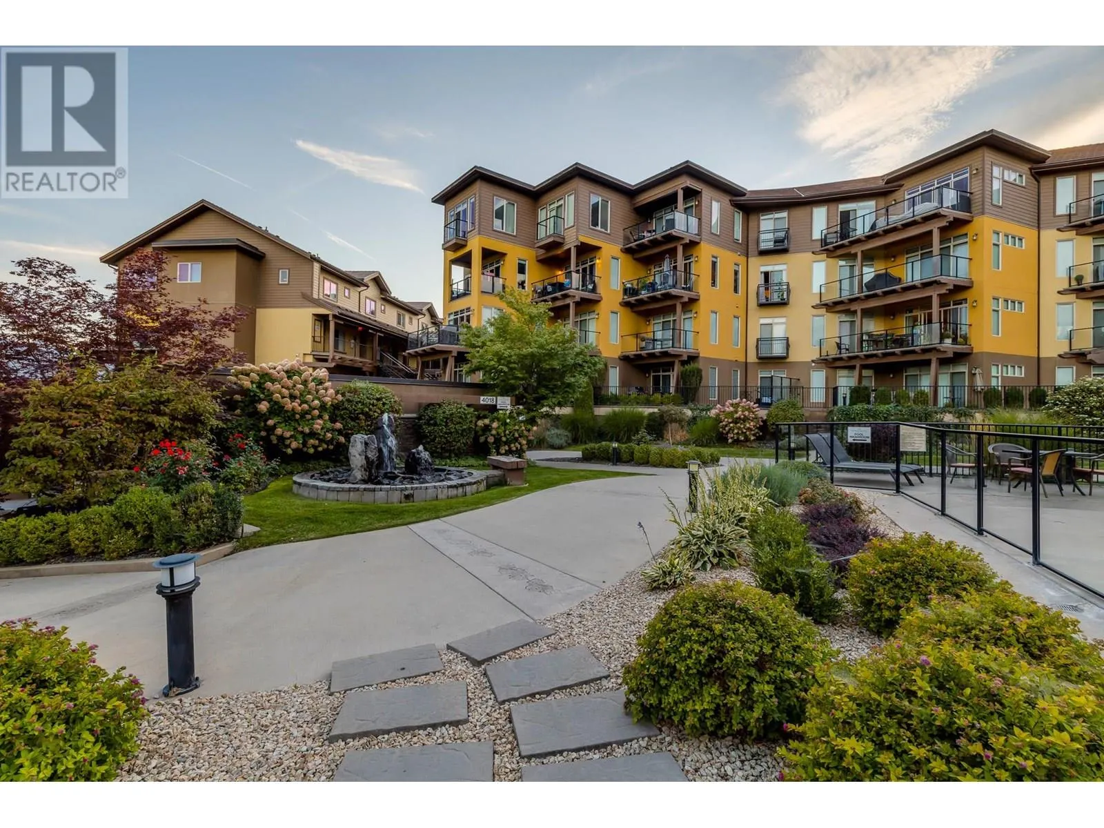 4042 Pritchard Drive N Unit# 2204