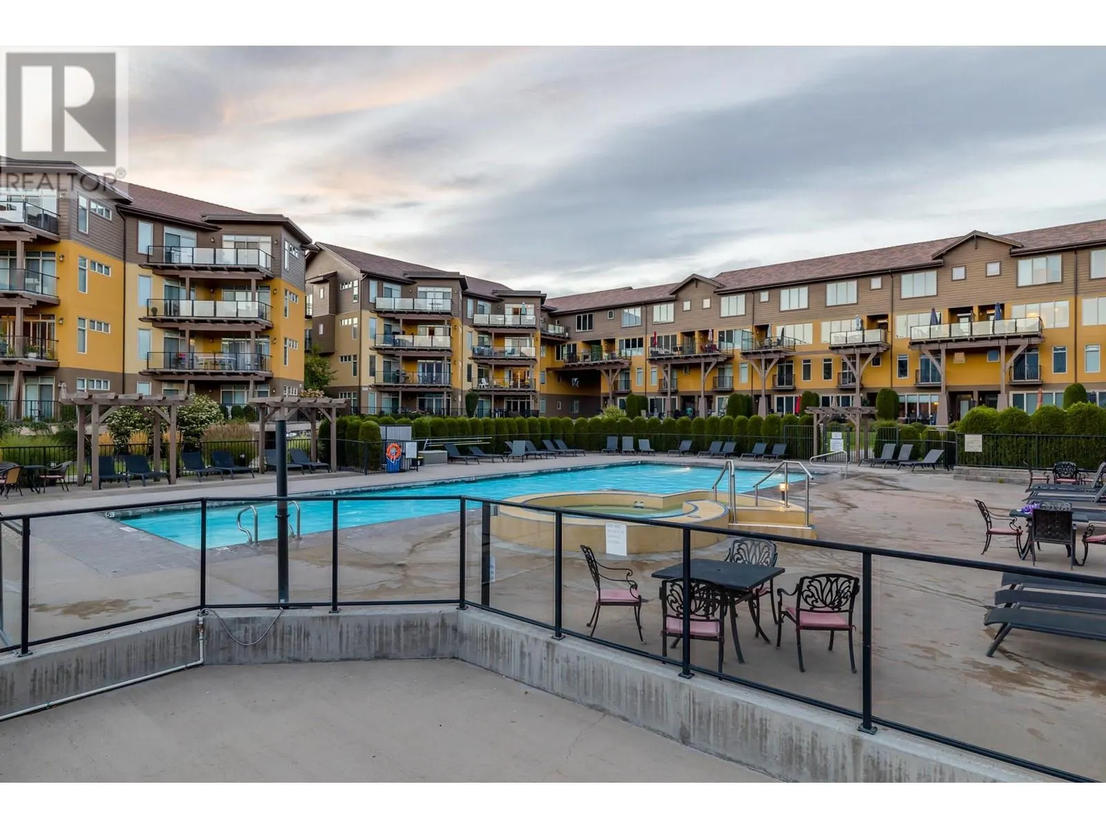 4042 Pritchard Drive N Unit# 2204