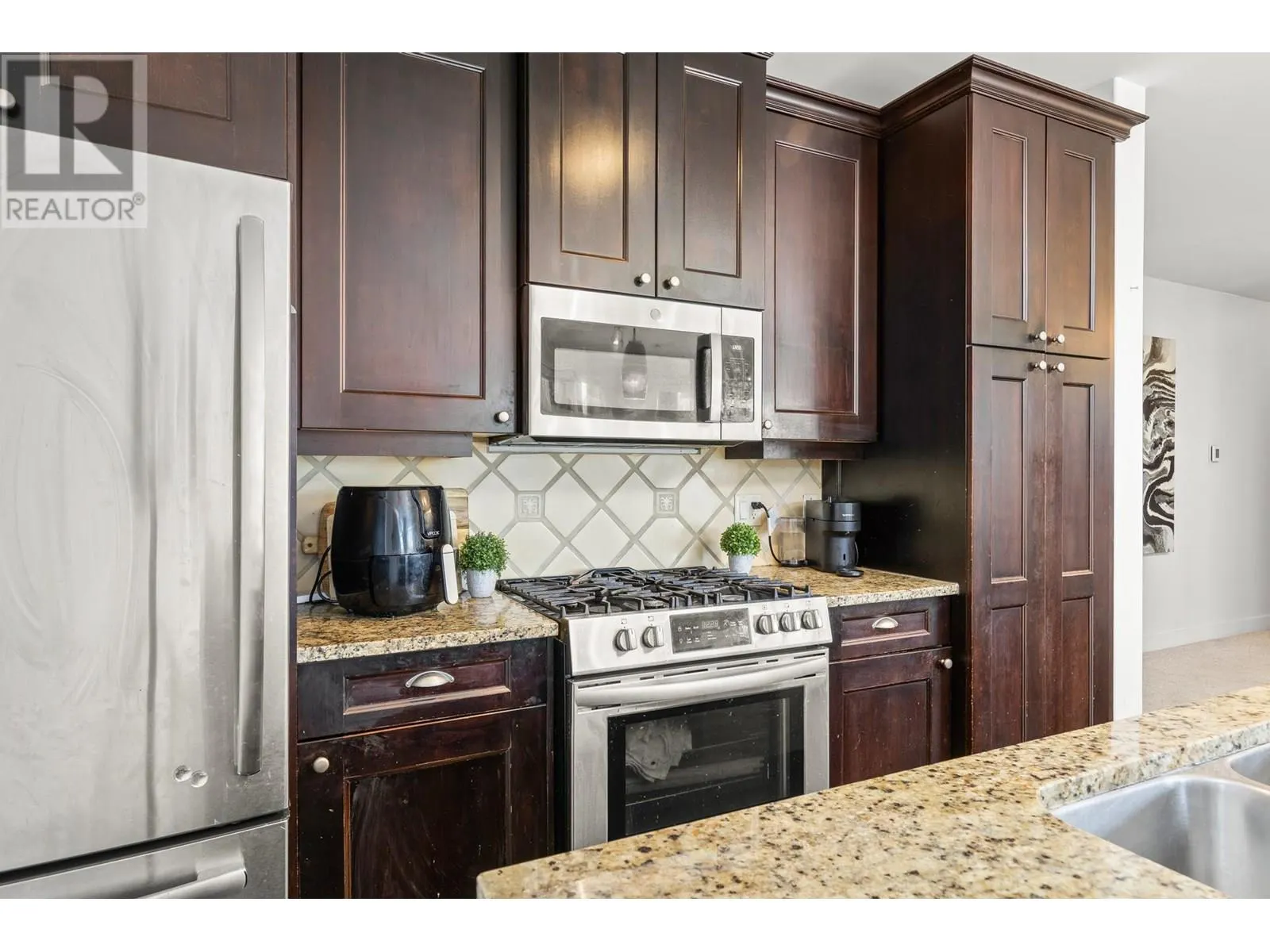 4042 Pritchard Drive N Unit# 2204