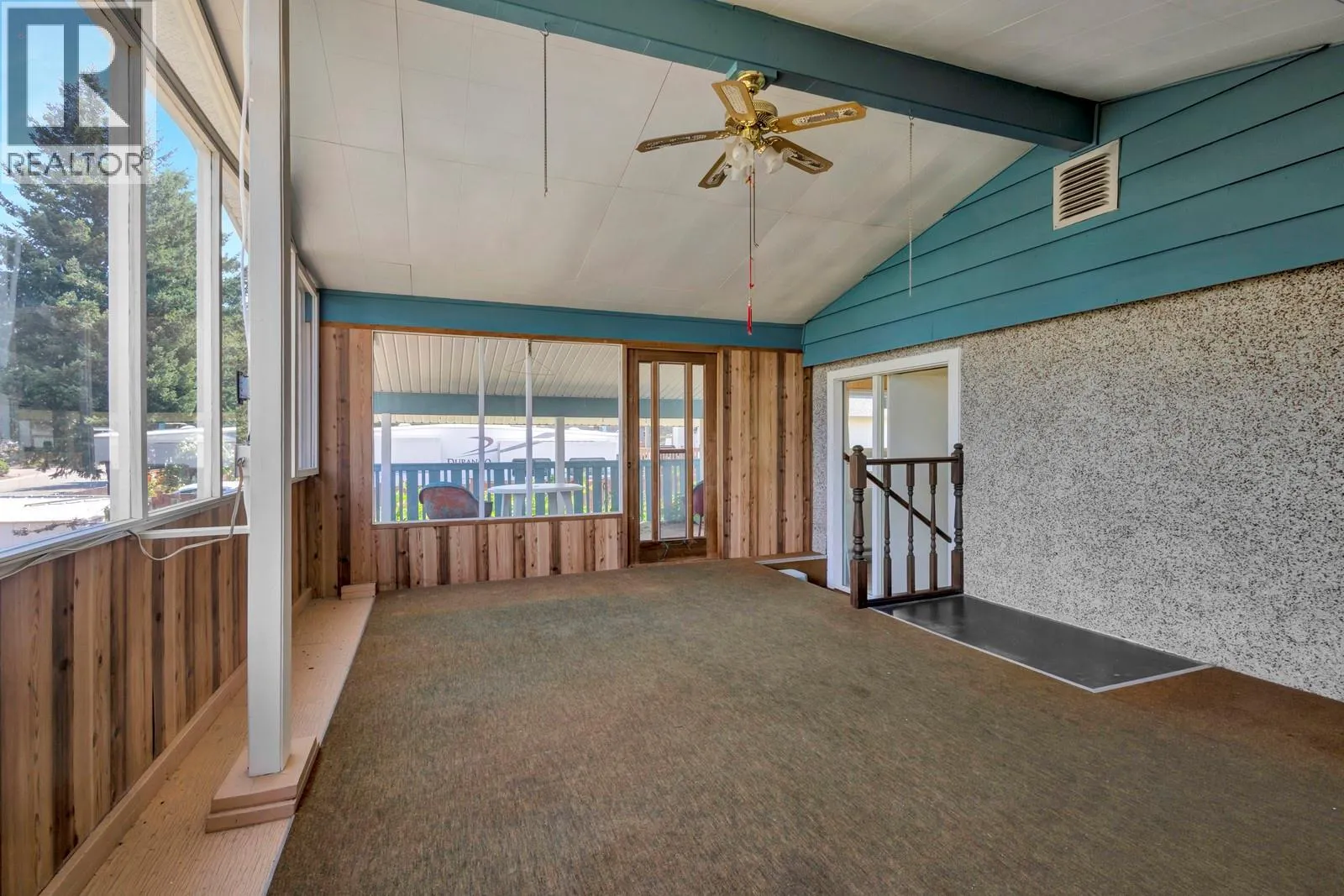 4693 Raymer Road