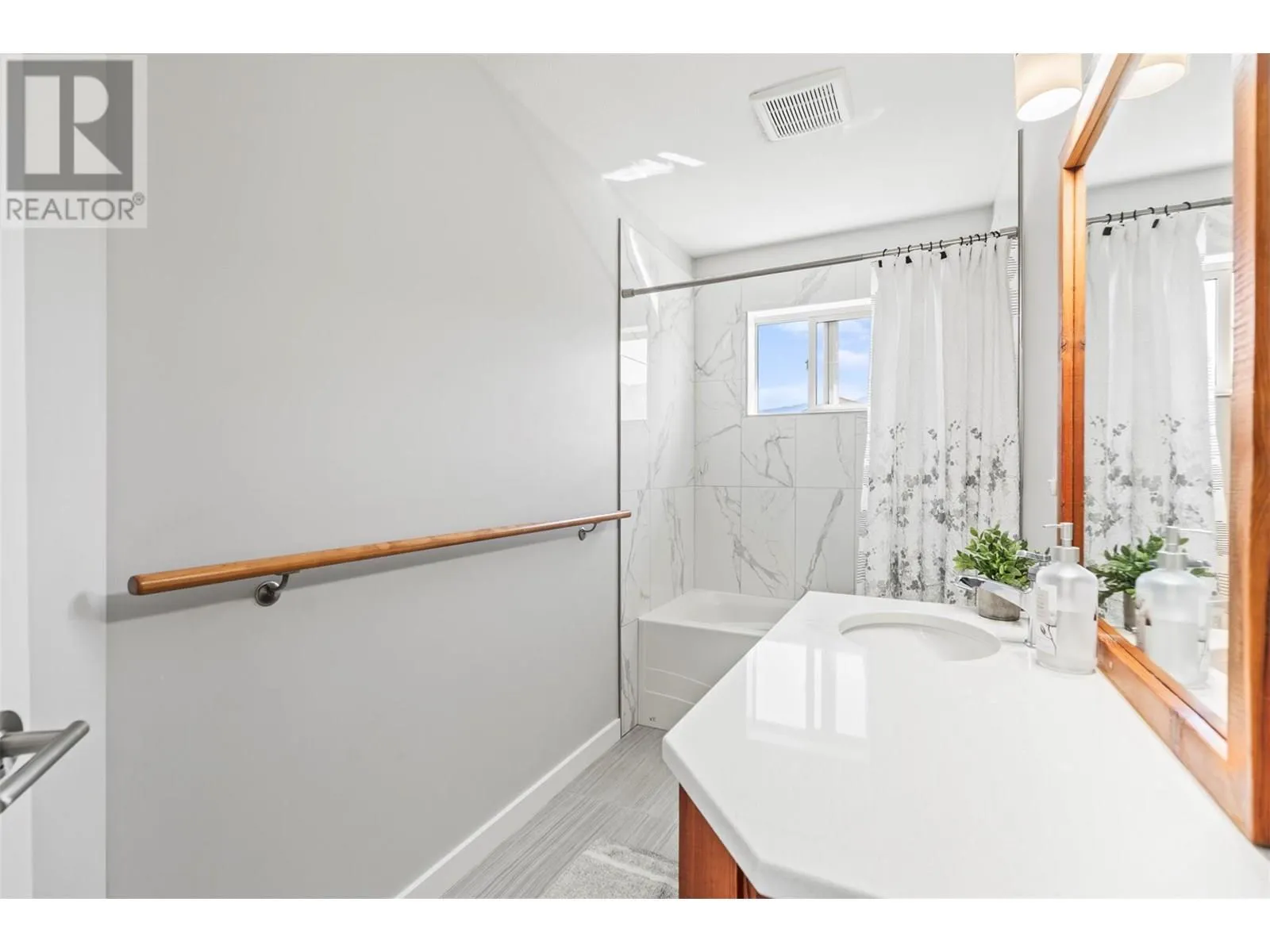 2650 Pleasant Valley Road Unit# 3