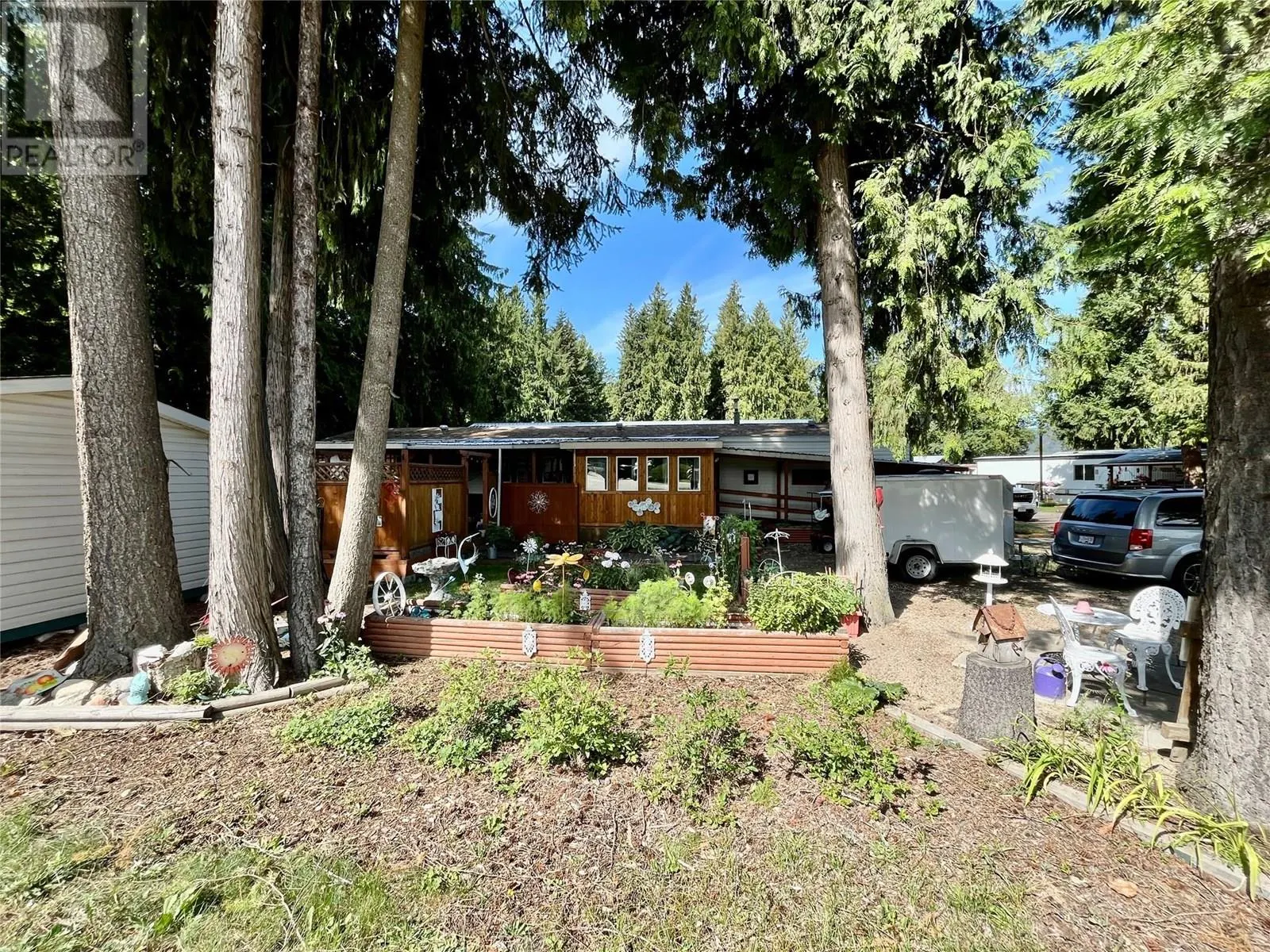 469 Main Street Unit# 11
