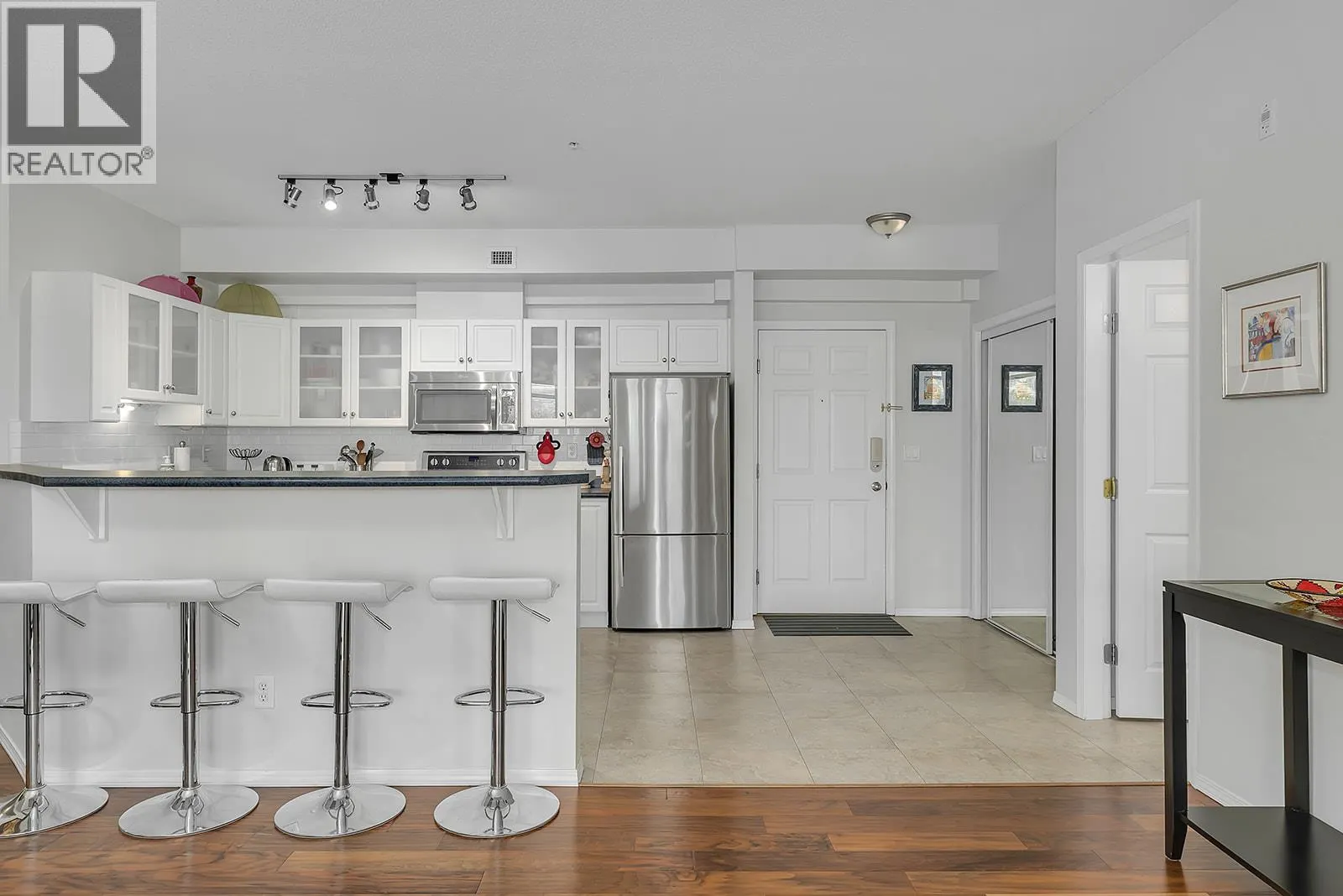 1088 Sunset Drive Unit# 410