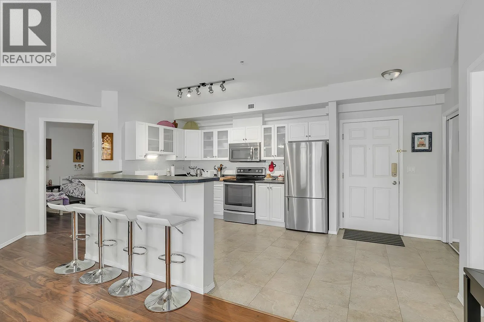 1088 Sunset Drive Unit# 410