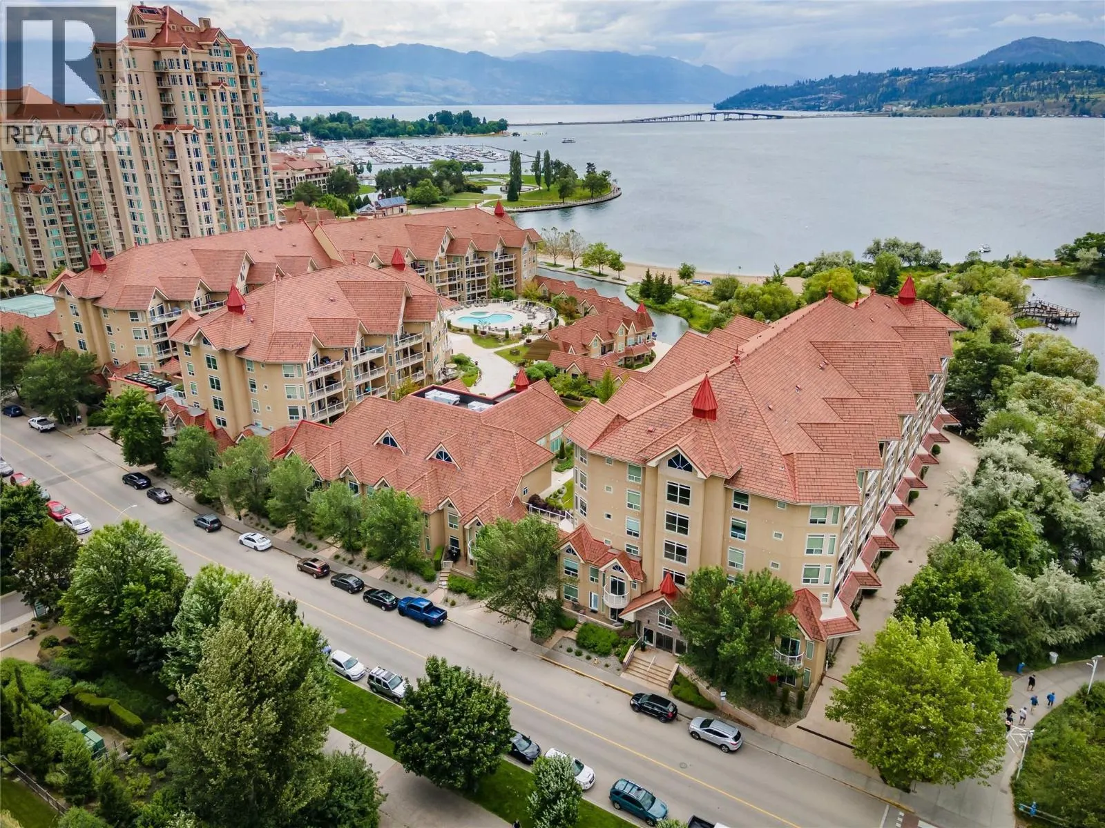 1088 Sunset Drive Unit# 410