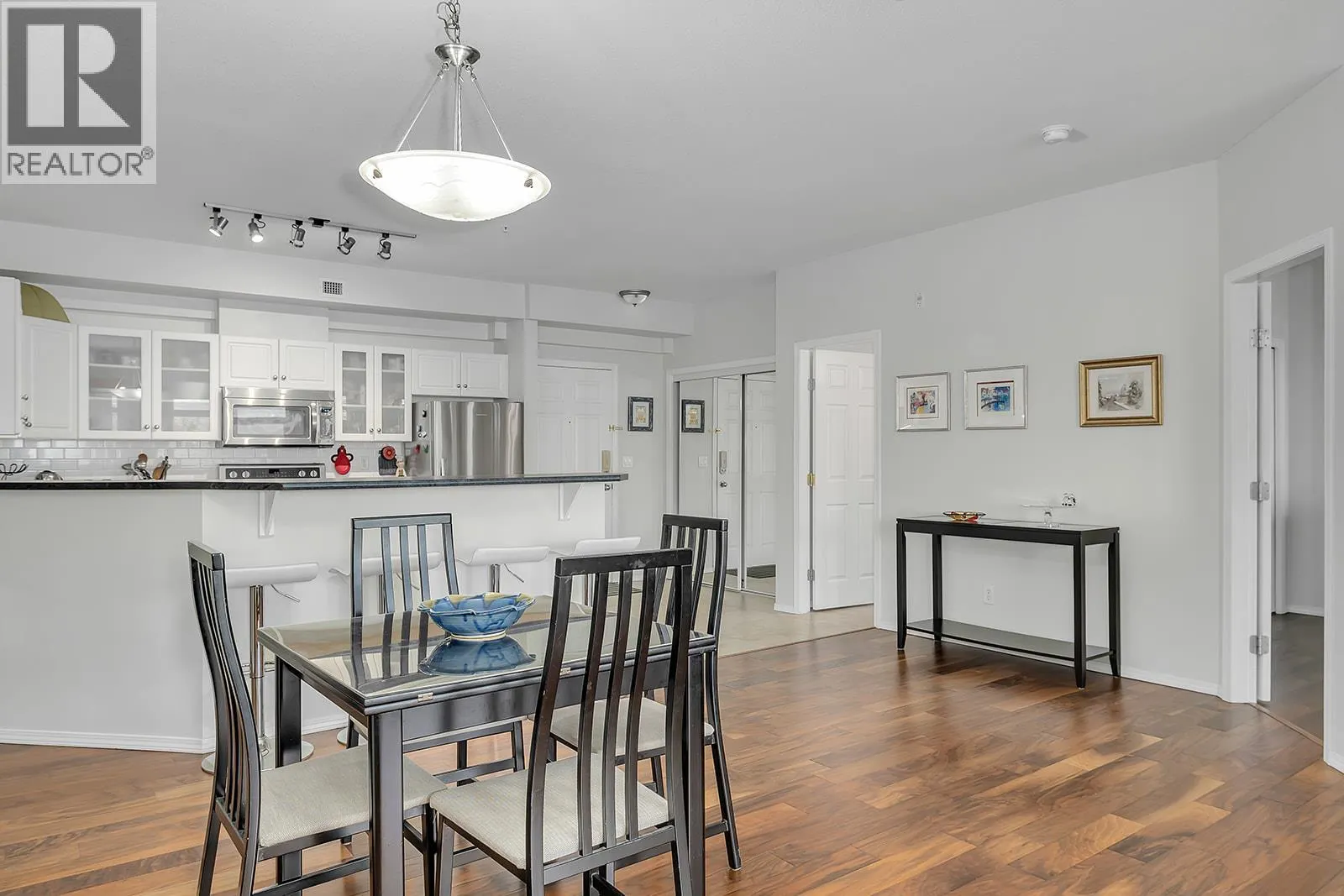 1088 Sunset Drive Unit# 410