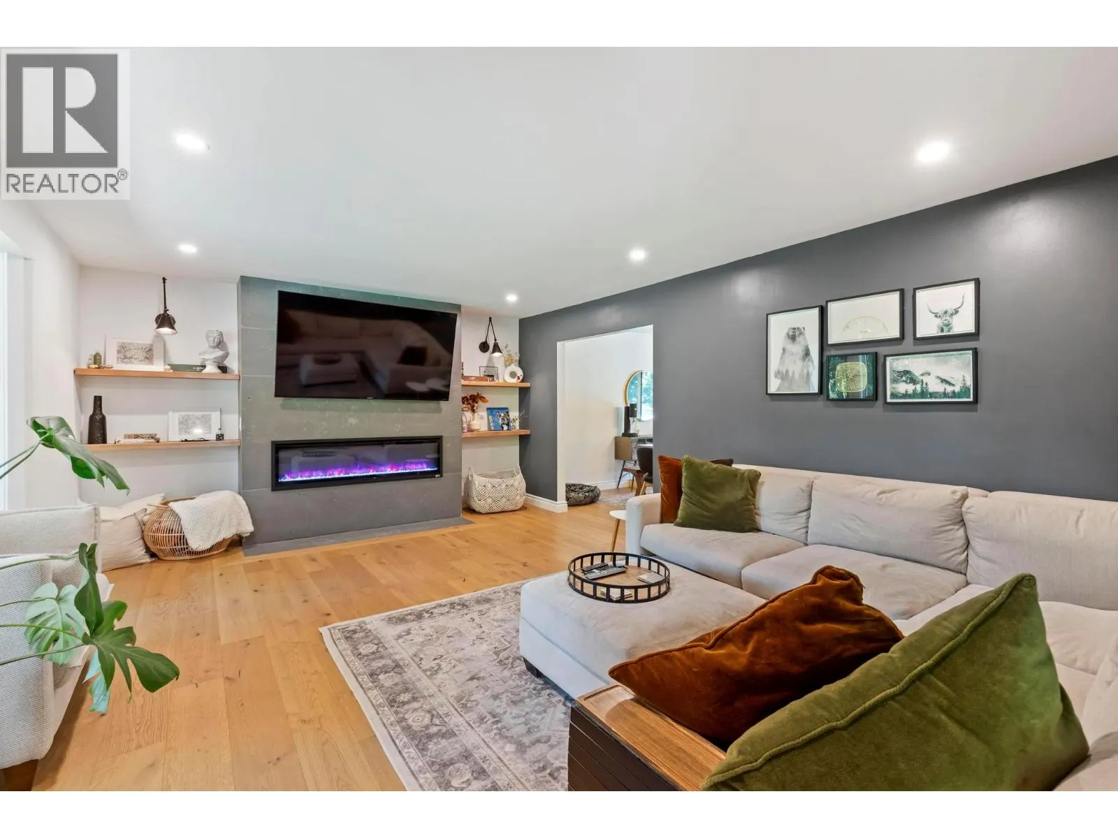 4540 Lakeshore Road