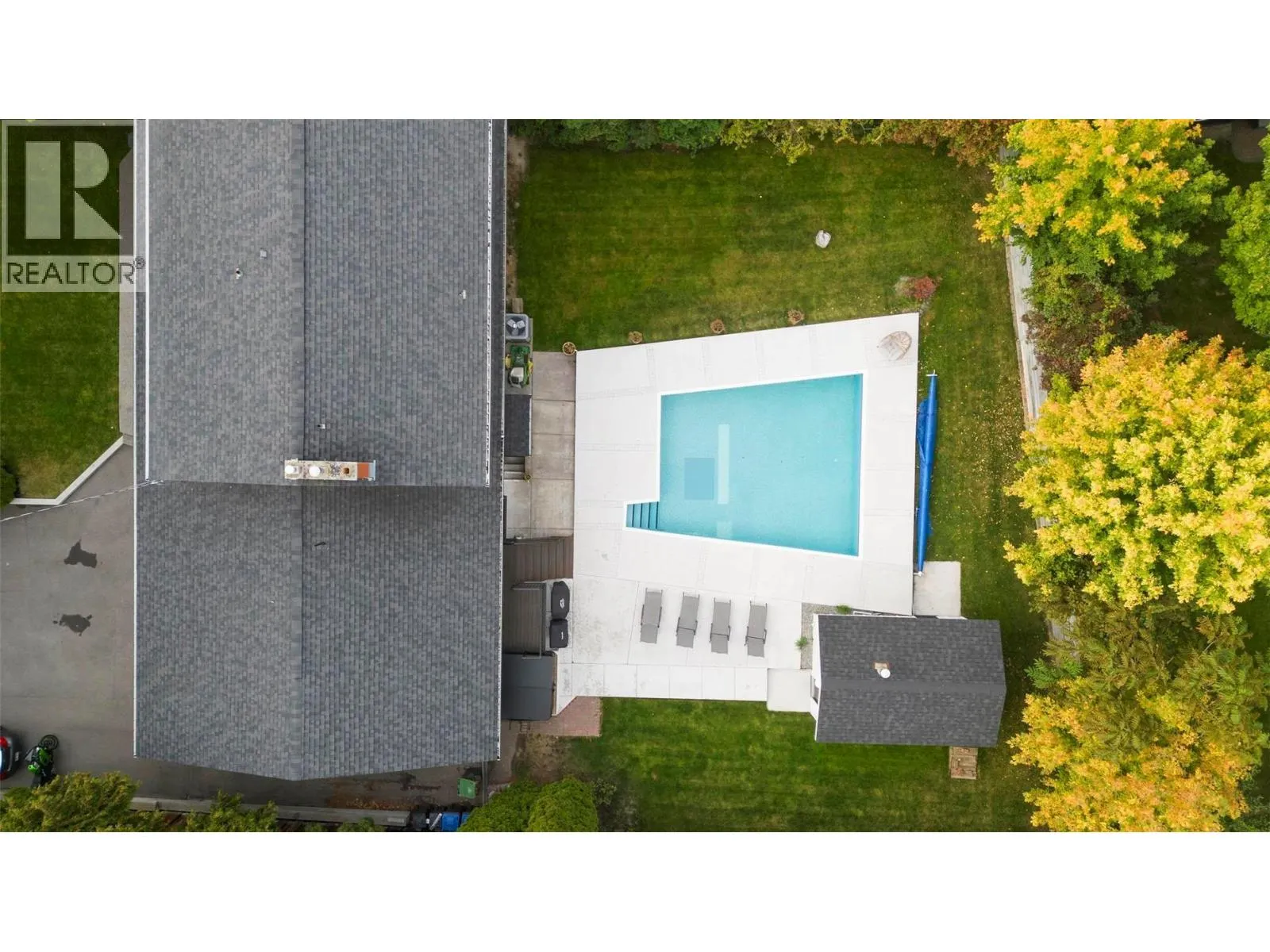 4540 Lakeshore Road