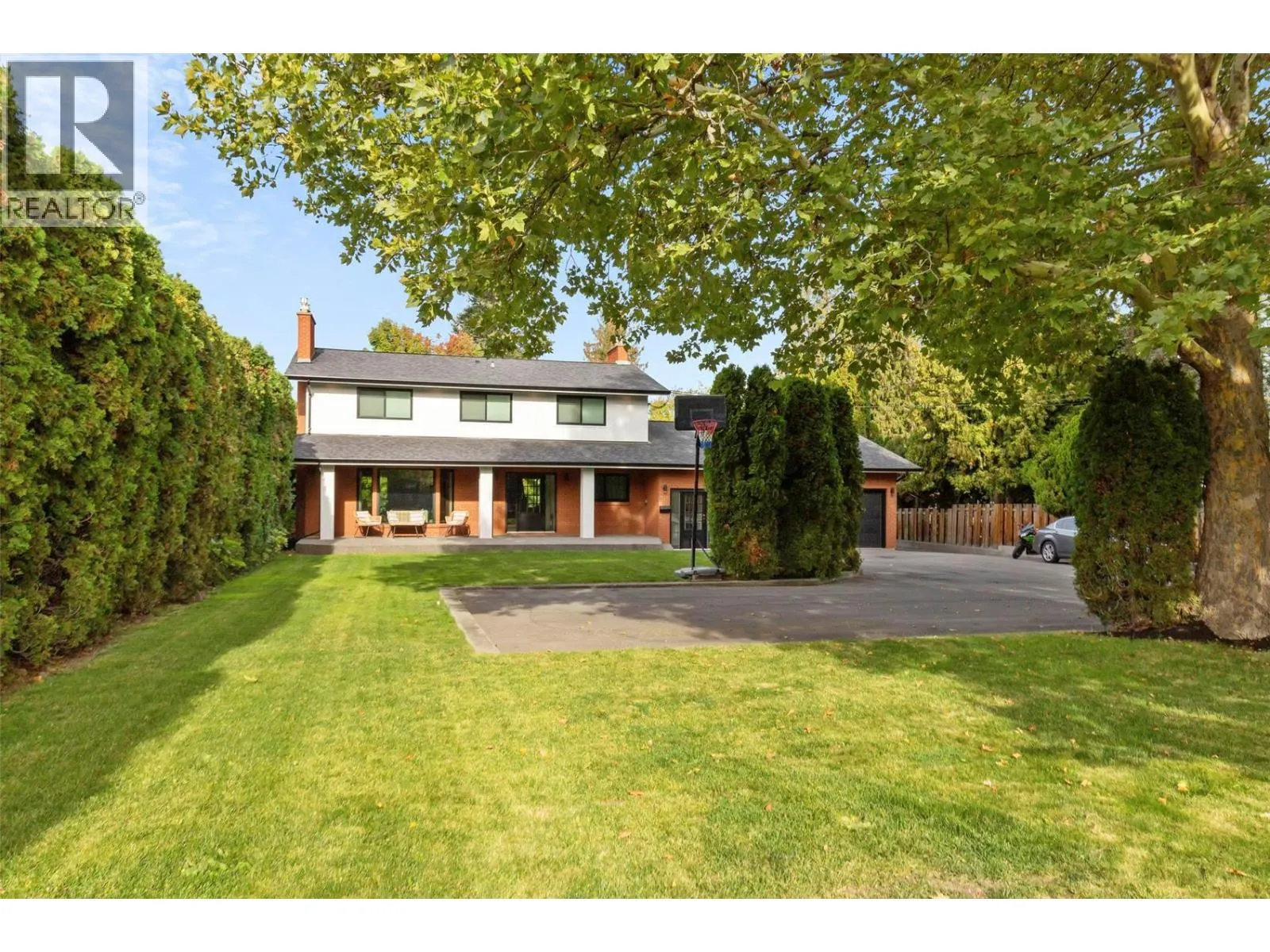 4540 Lakeshore Road