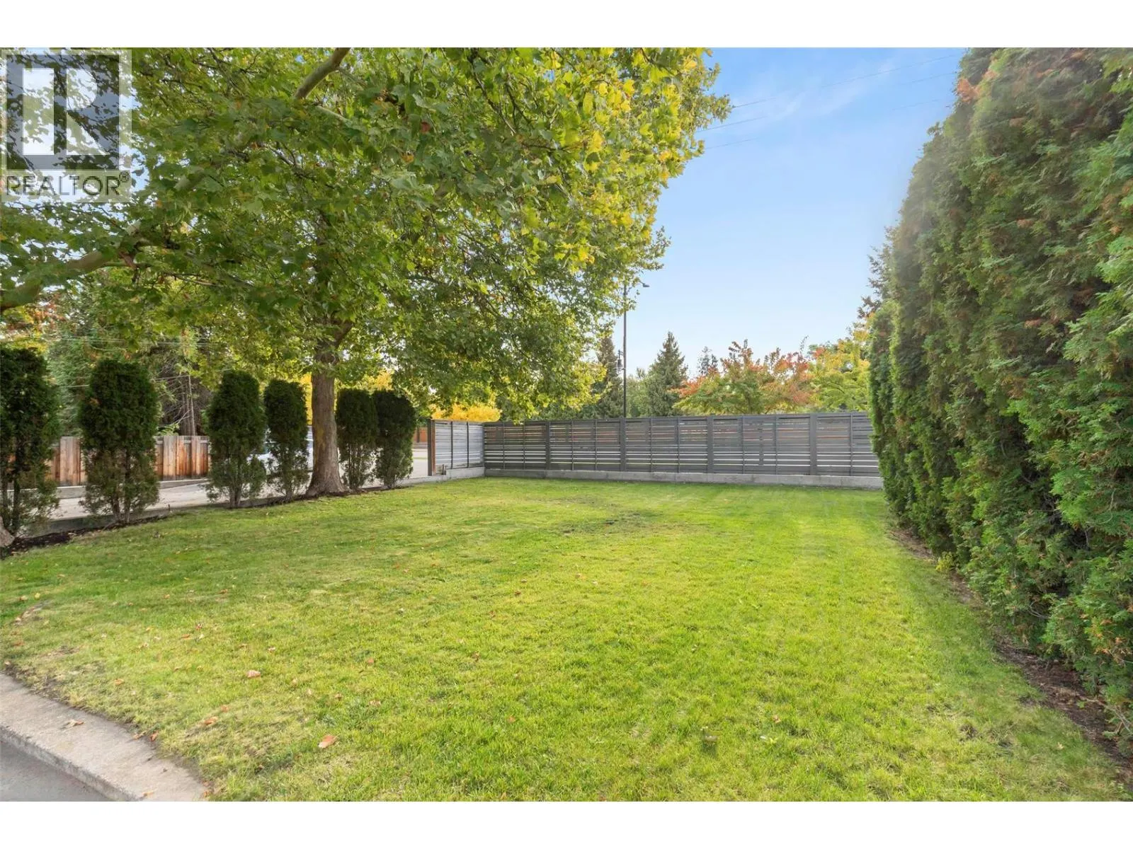 4540 Lakeshore Road