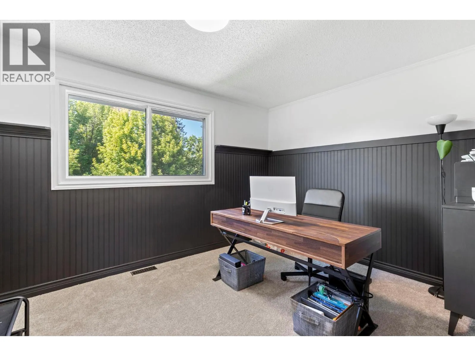 4540 Lakeshore Road