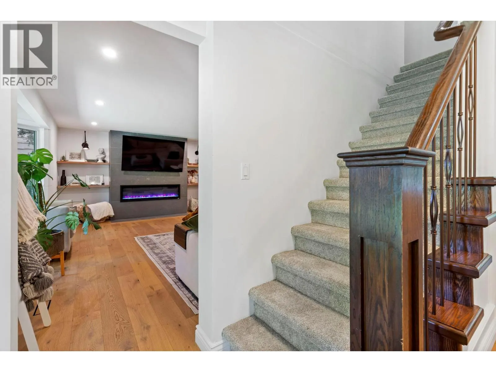 4540 Lakeshore Road