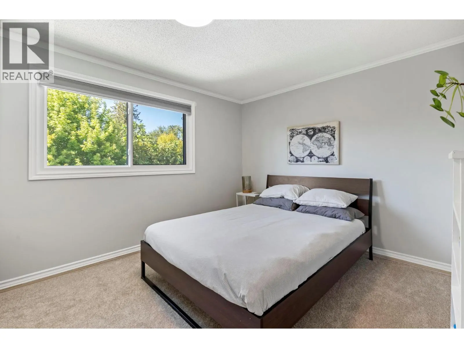 4540 Lakeshore Road