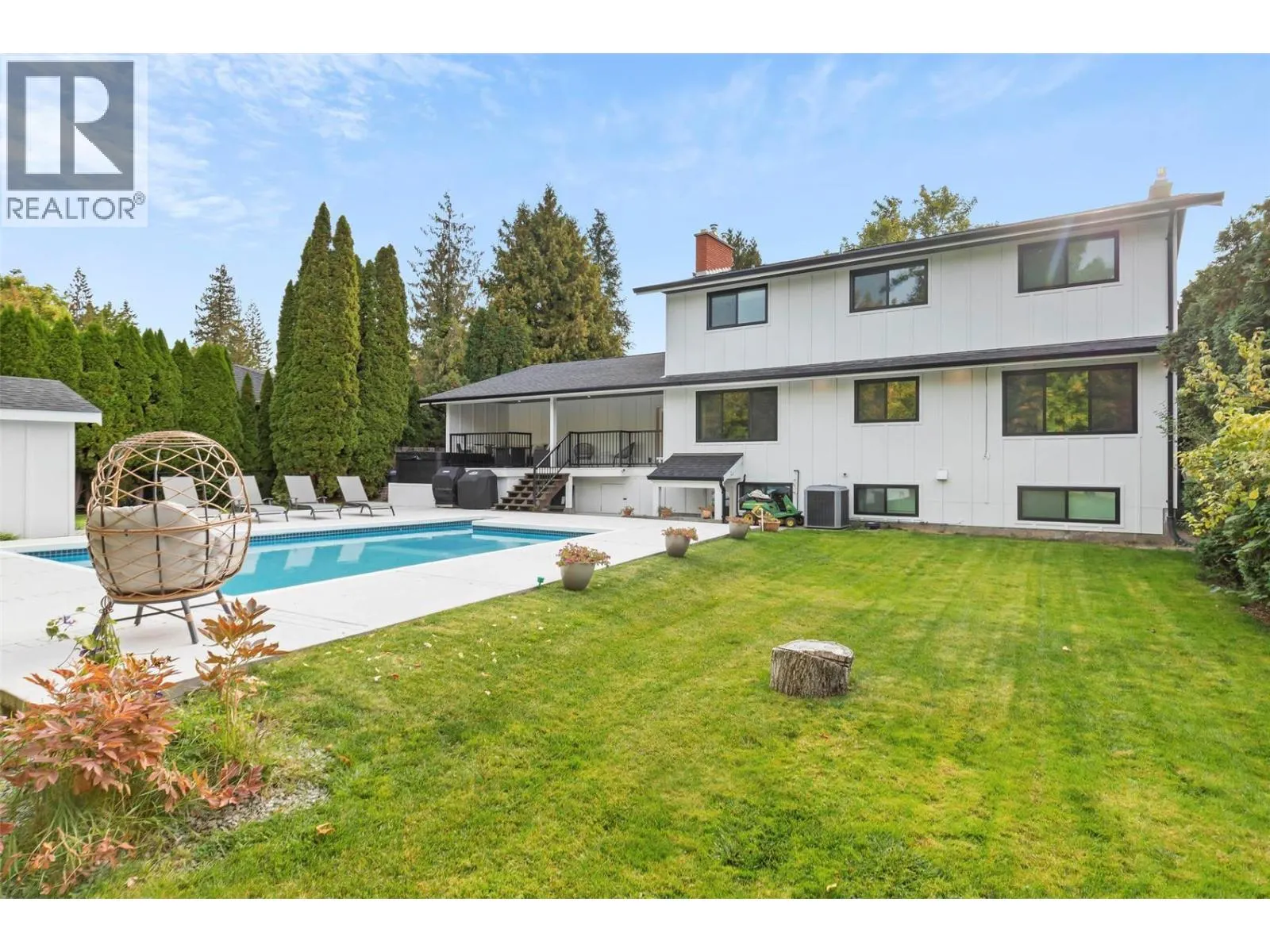 4540 Lakeshore Road