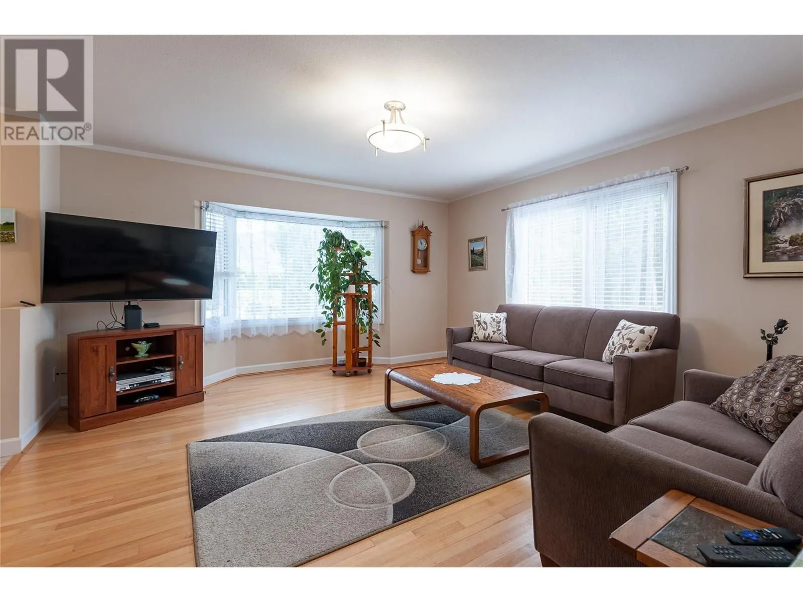 232 Linden Avenue