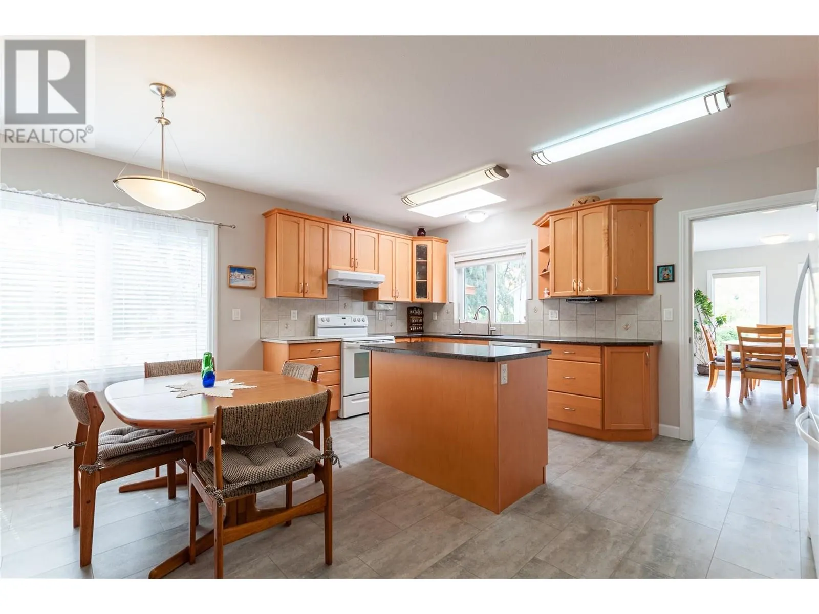 232 Linden Avenue