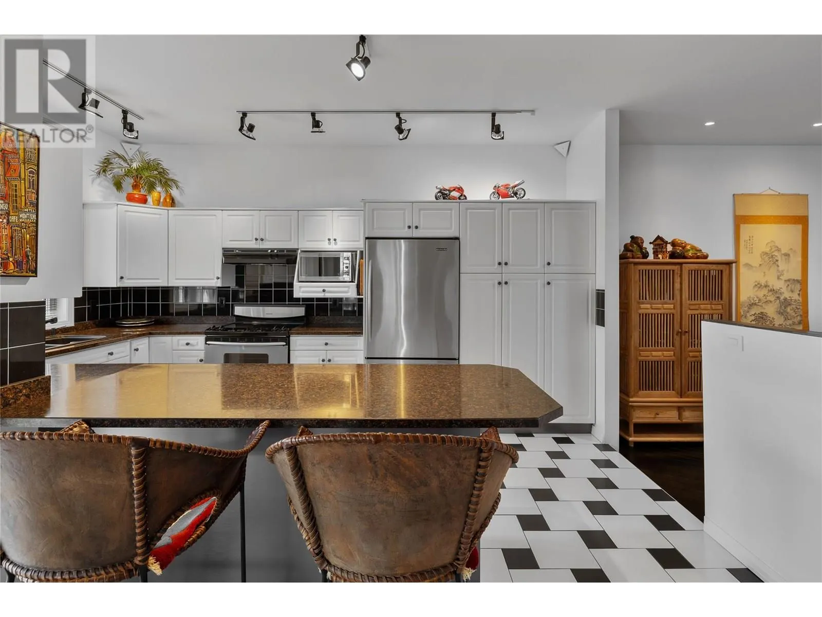 1116 Caledonia Way