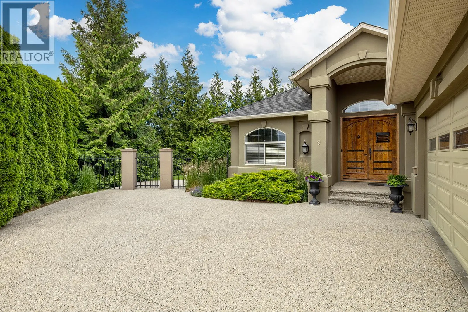 3103 Thacker Drive Unit# 9