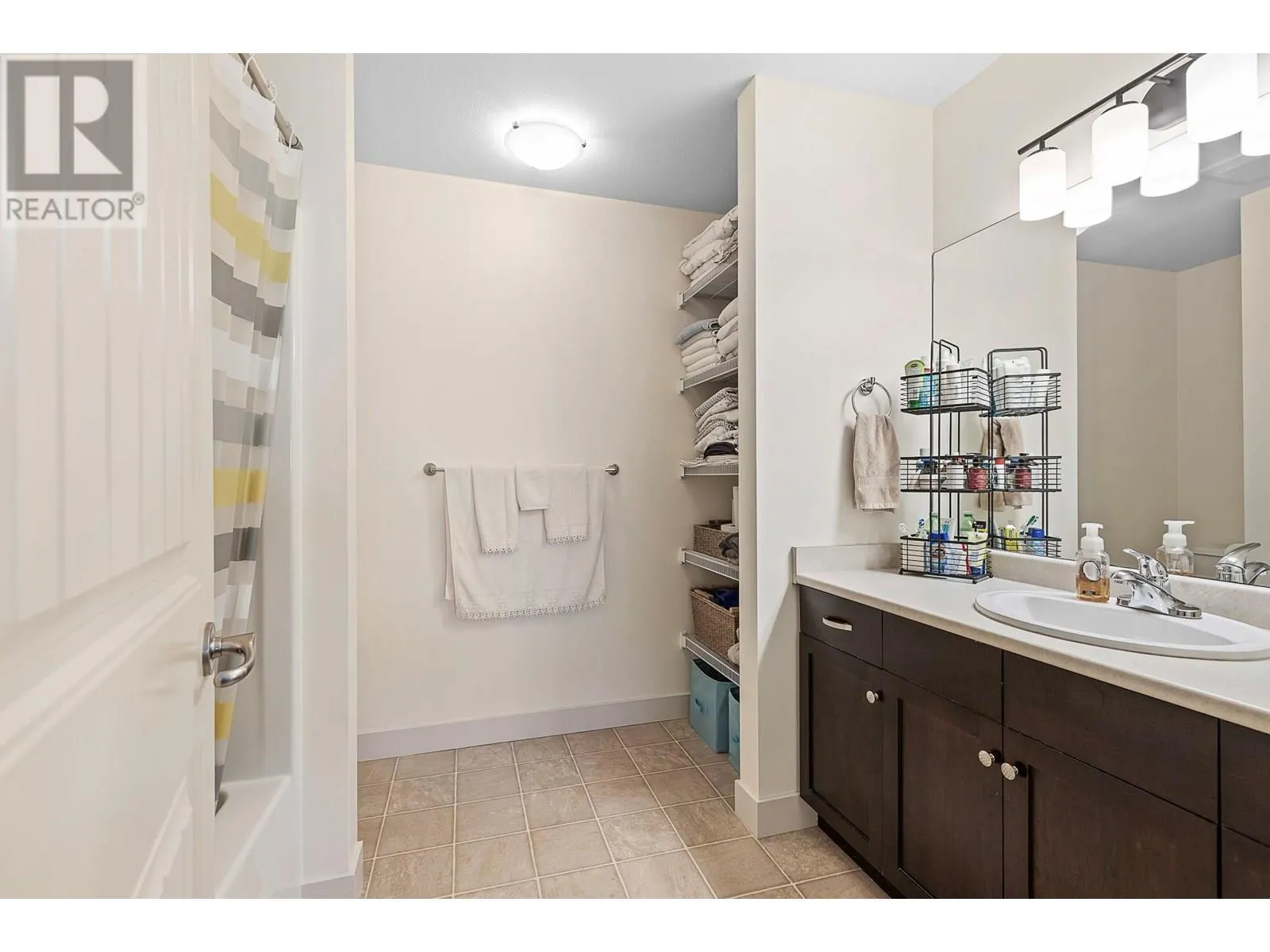4900 Heritage Drive Unit# 203