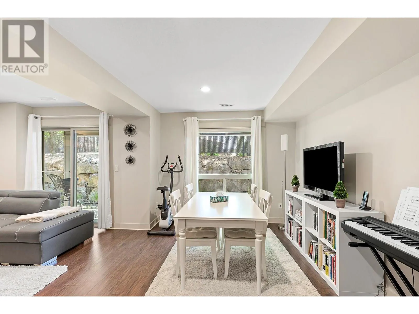 4900 Heritage Drive Unit# 203