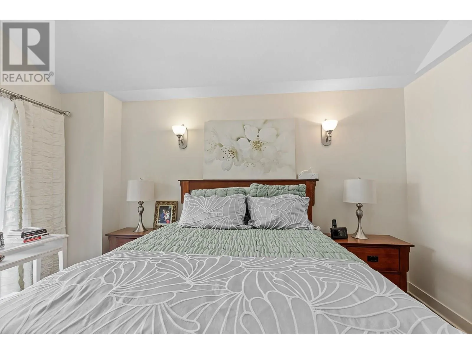4900 Heritage Drive Unit# 203
