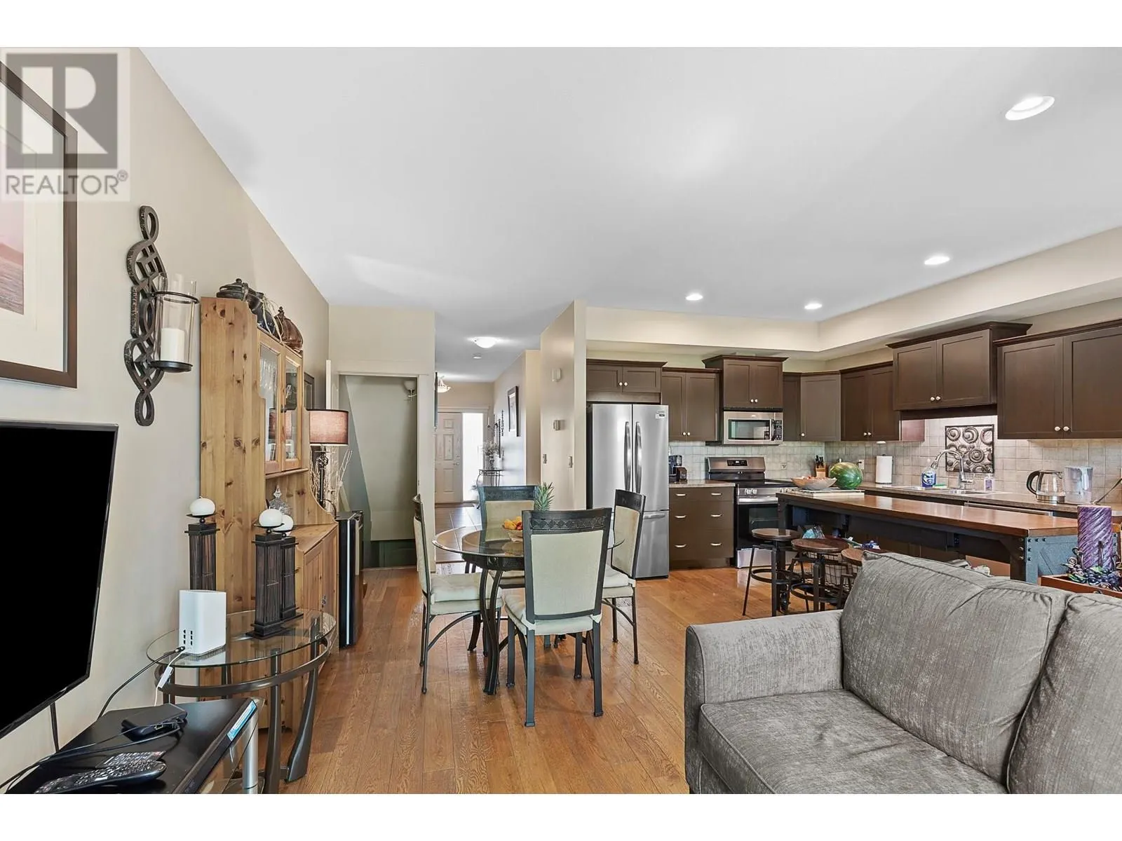 4900 Heritage Drive Unit# 203