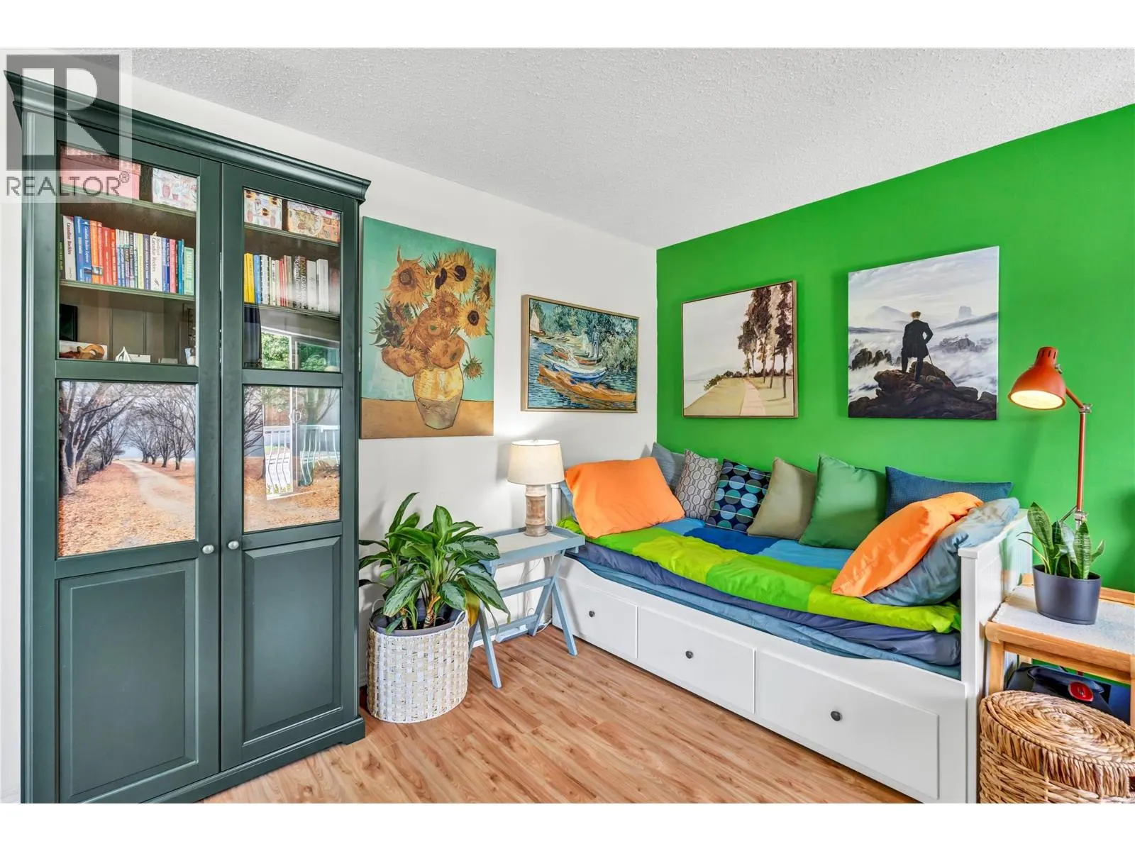 803 FAIRVIEW Road Unit# 201