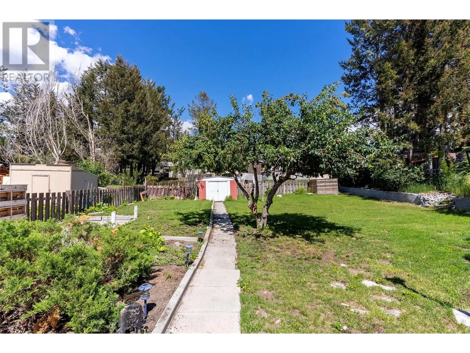 281 POPLAR Drive